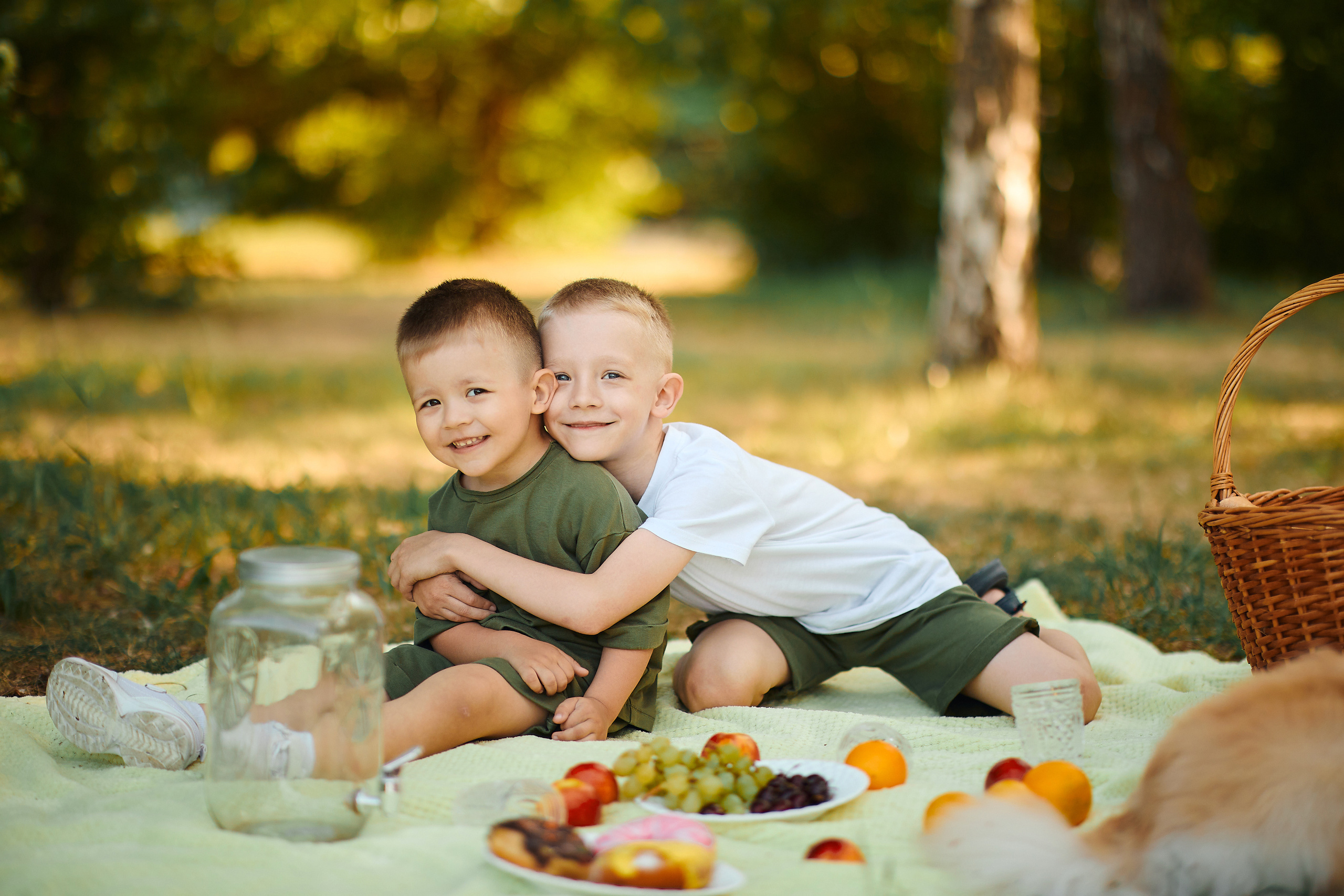 АСТОН реклама и контент. Бизнес портрет Аэросъемка Интерьерная съемка Тюмень