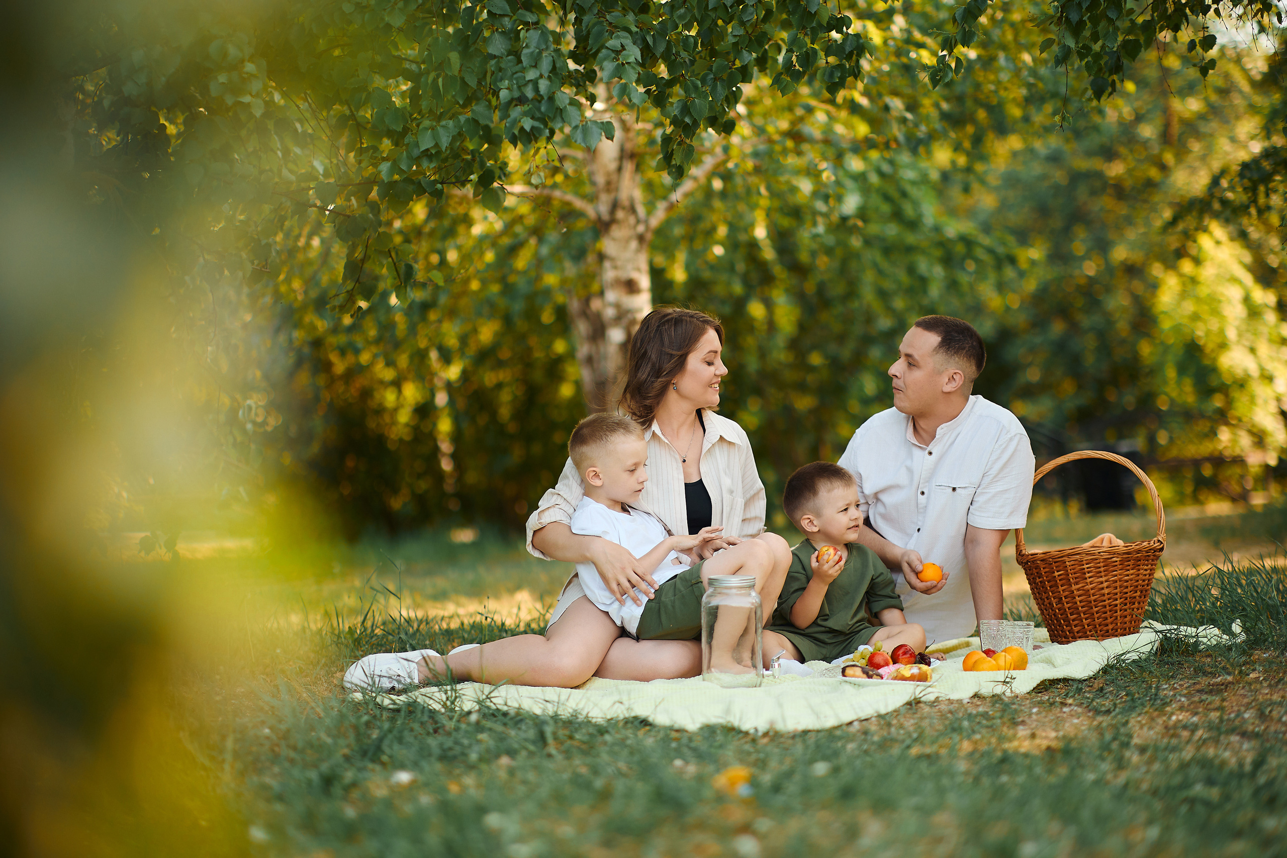 АСТОН реклама и контент. Бизнес портрет Аэросъемка Интерьерная съемка Тюмень