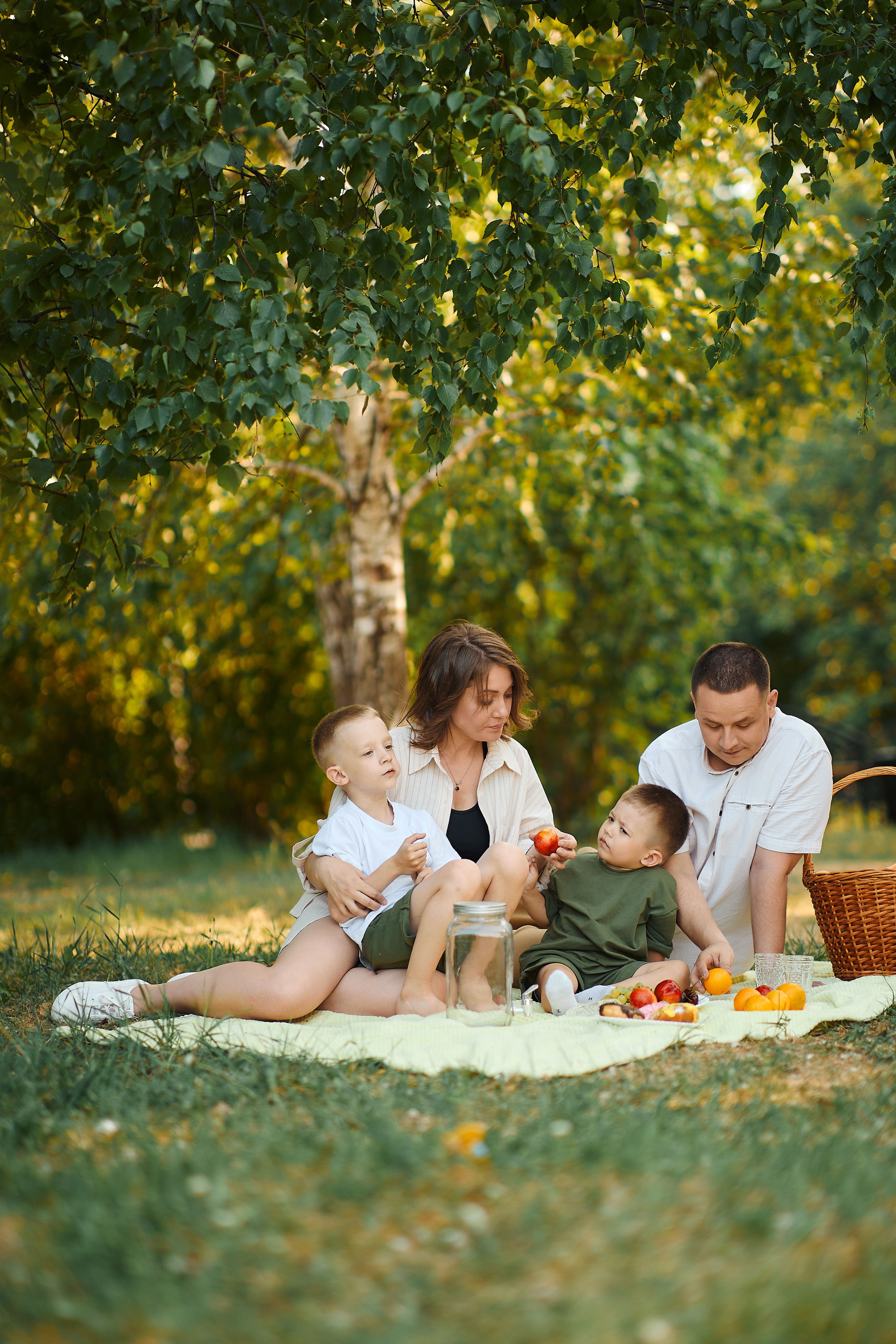 АСТОН реклама и контент. Бизнес портрет Аэросъемка Интерьерная съемка Тюмень