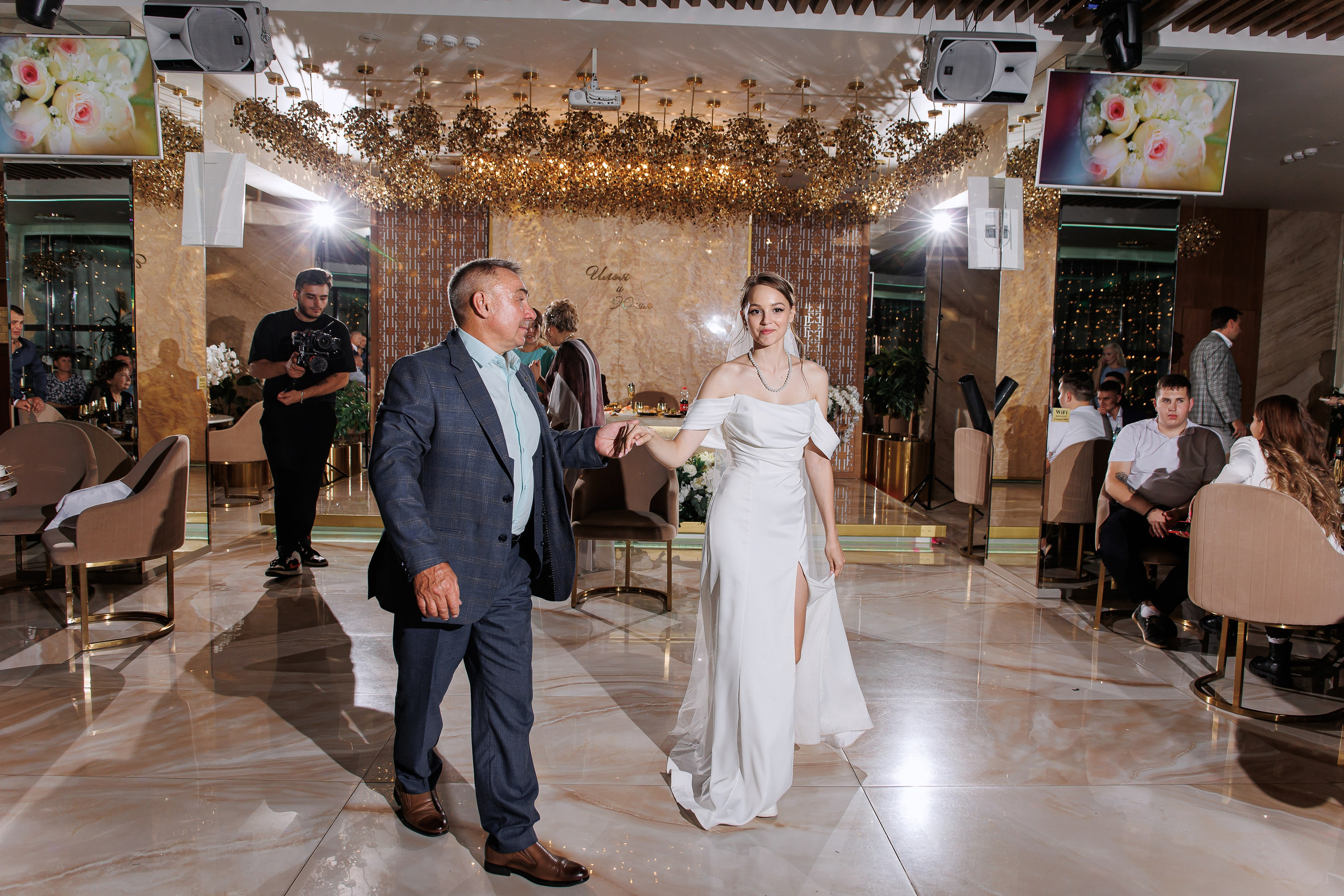 Julia & Ilya. Anne Miller | Photographer