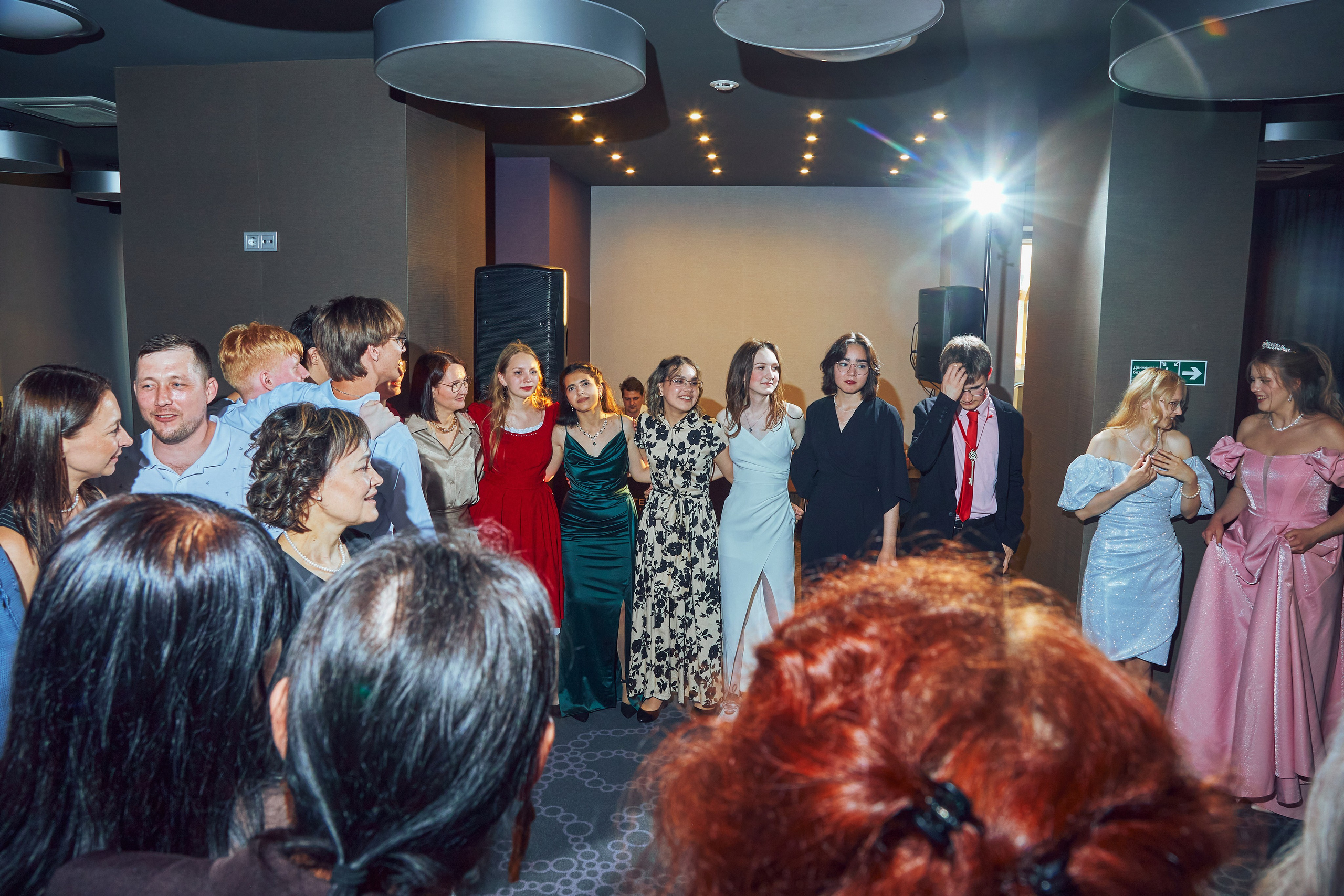 Выпускные 9-й и 11-й класс. Фотограф в Екатеринбурге Булат Хамитов