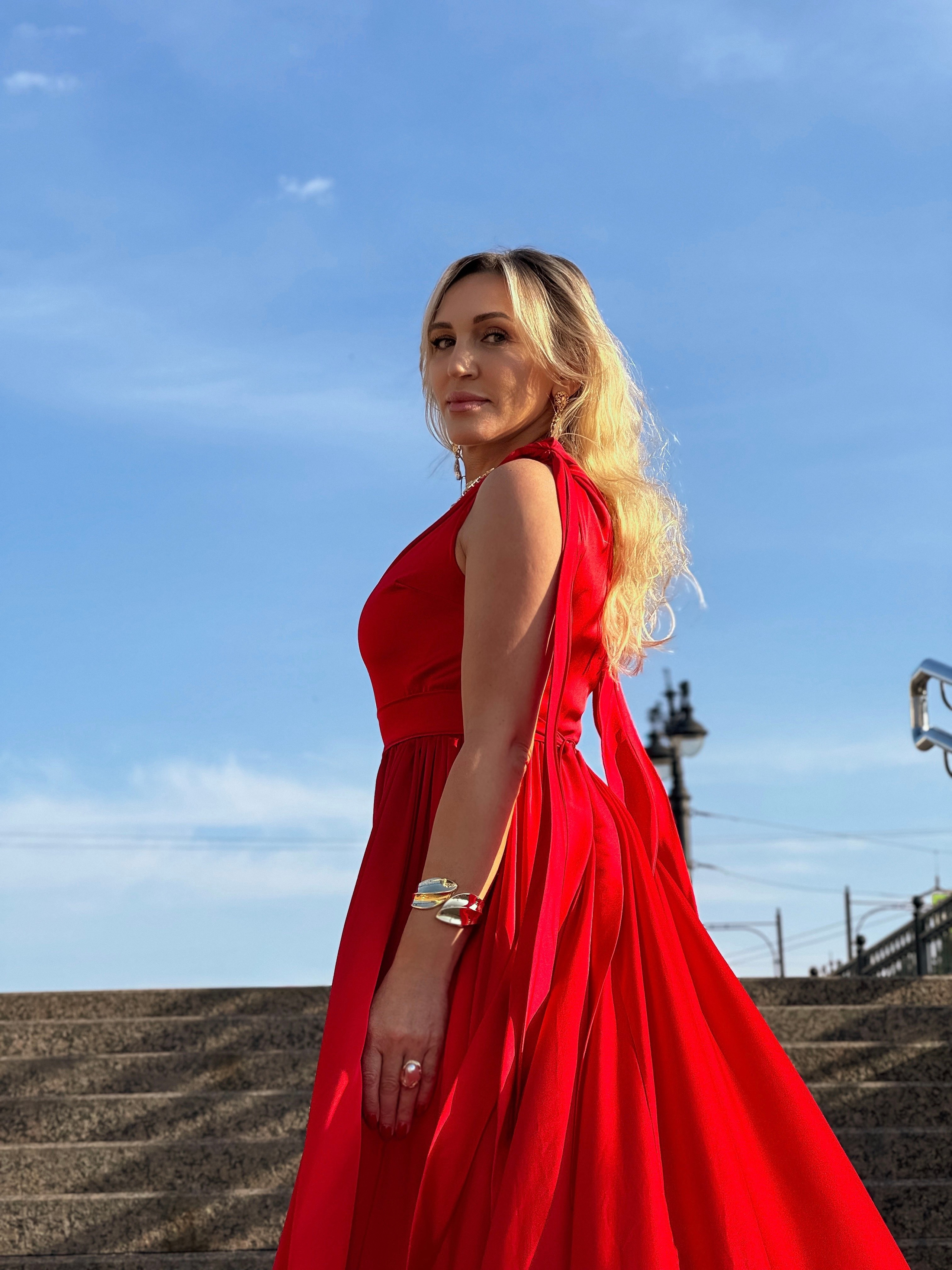 Летящие платья. Мобильный фотограф в Омске