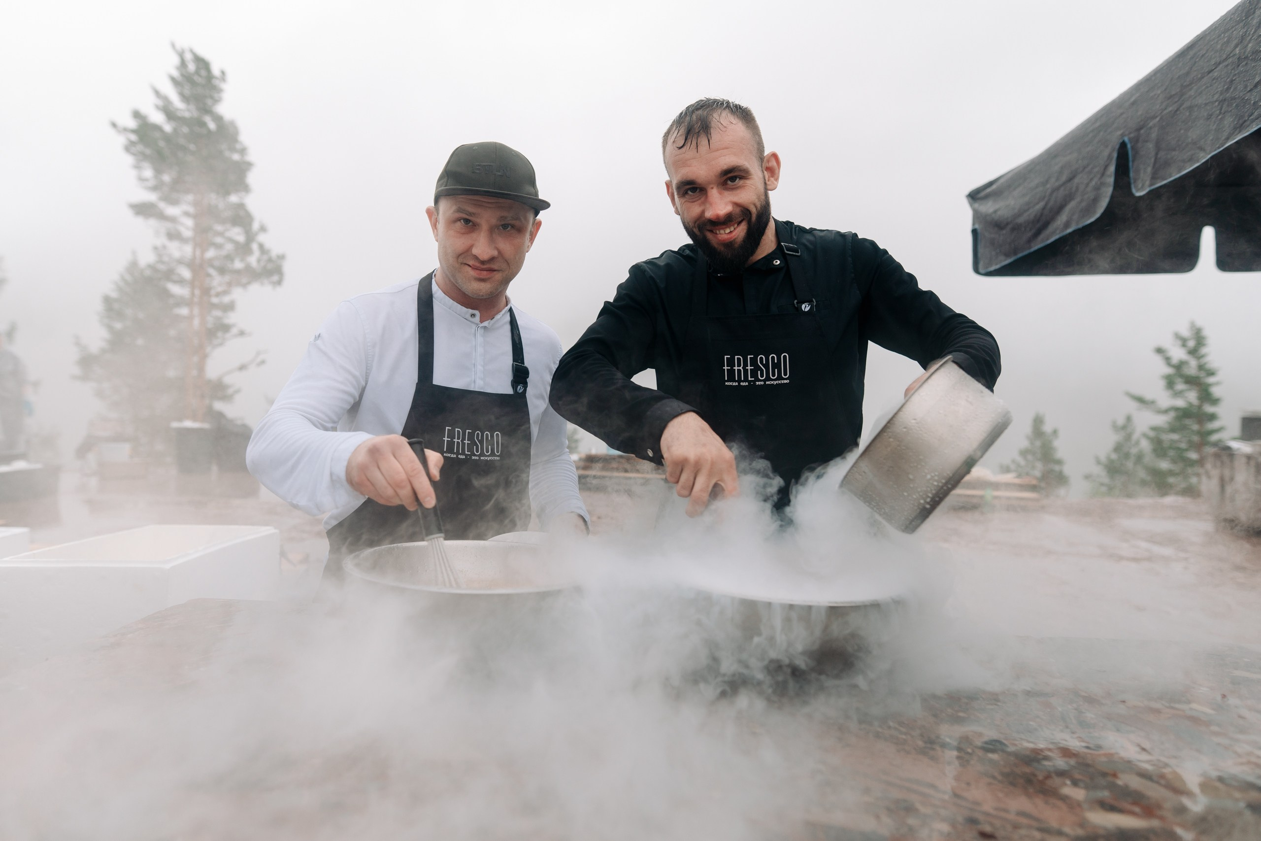 Дикий ужин. Репортажный фотограф Красноярск Алекс Чампакхам