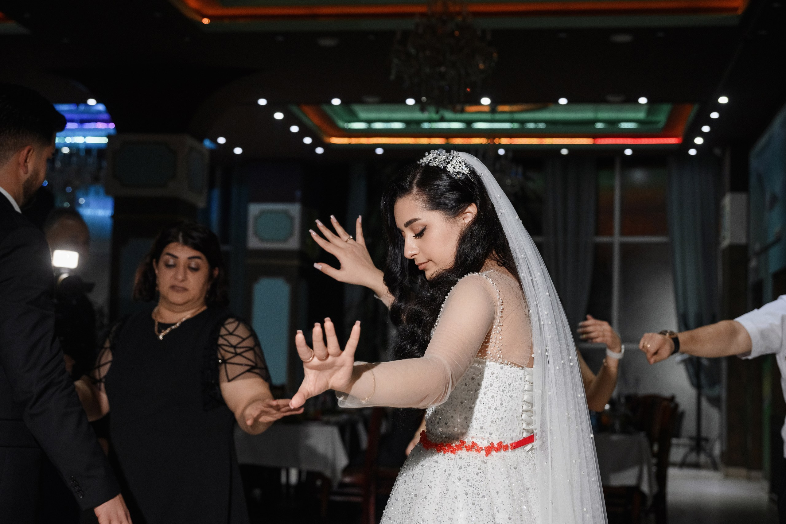 Фотограф Камчатка, свадьба, счастье, веселье, молодожены