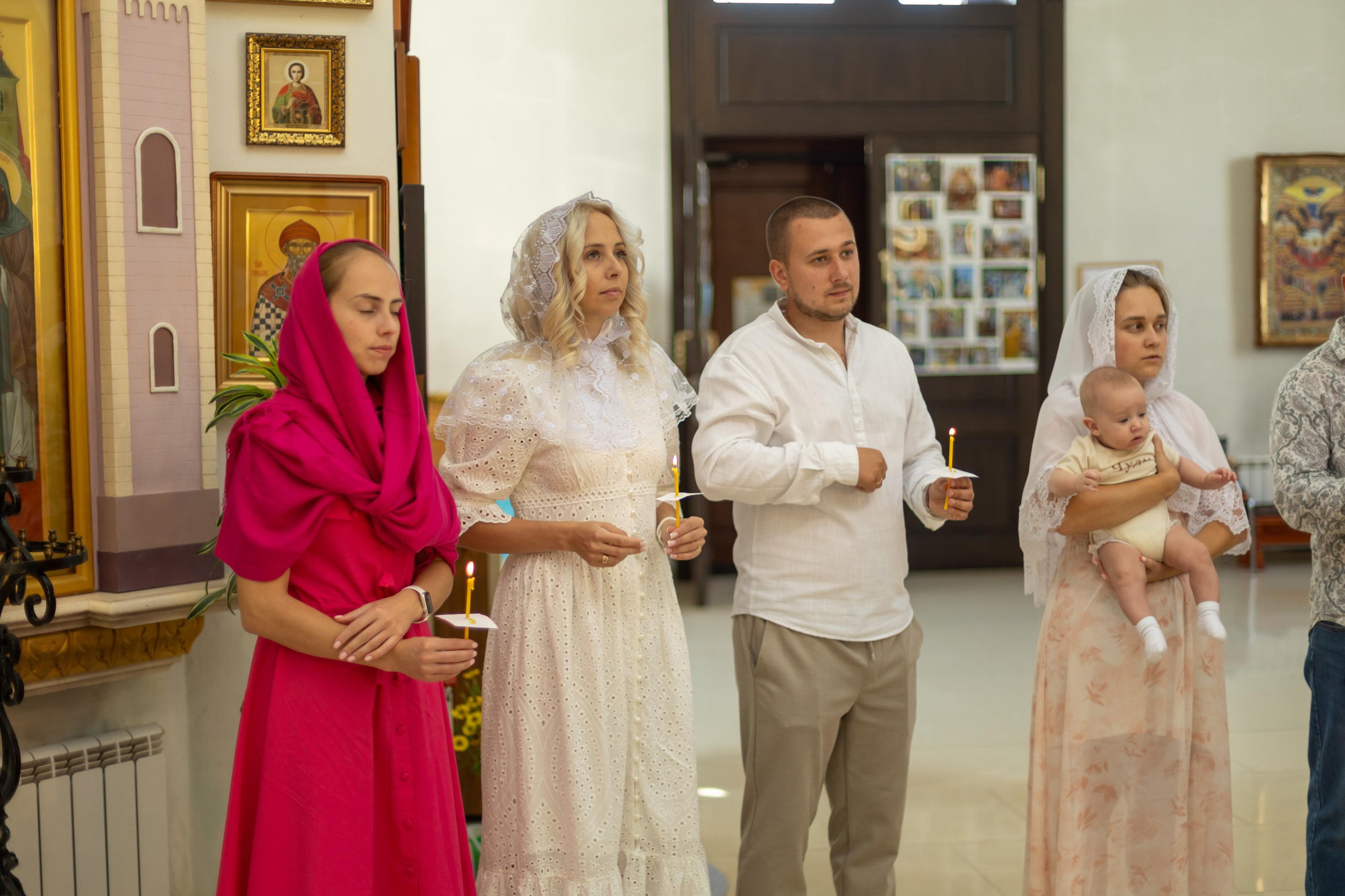 Крещение Артёма (все фото с таинсвта крещения). Фотограф новорожденных. Детский и семейный фотограф Марьяна Юдина