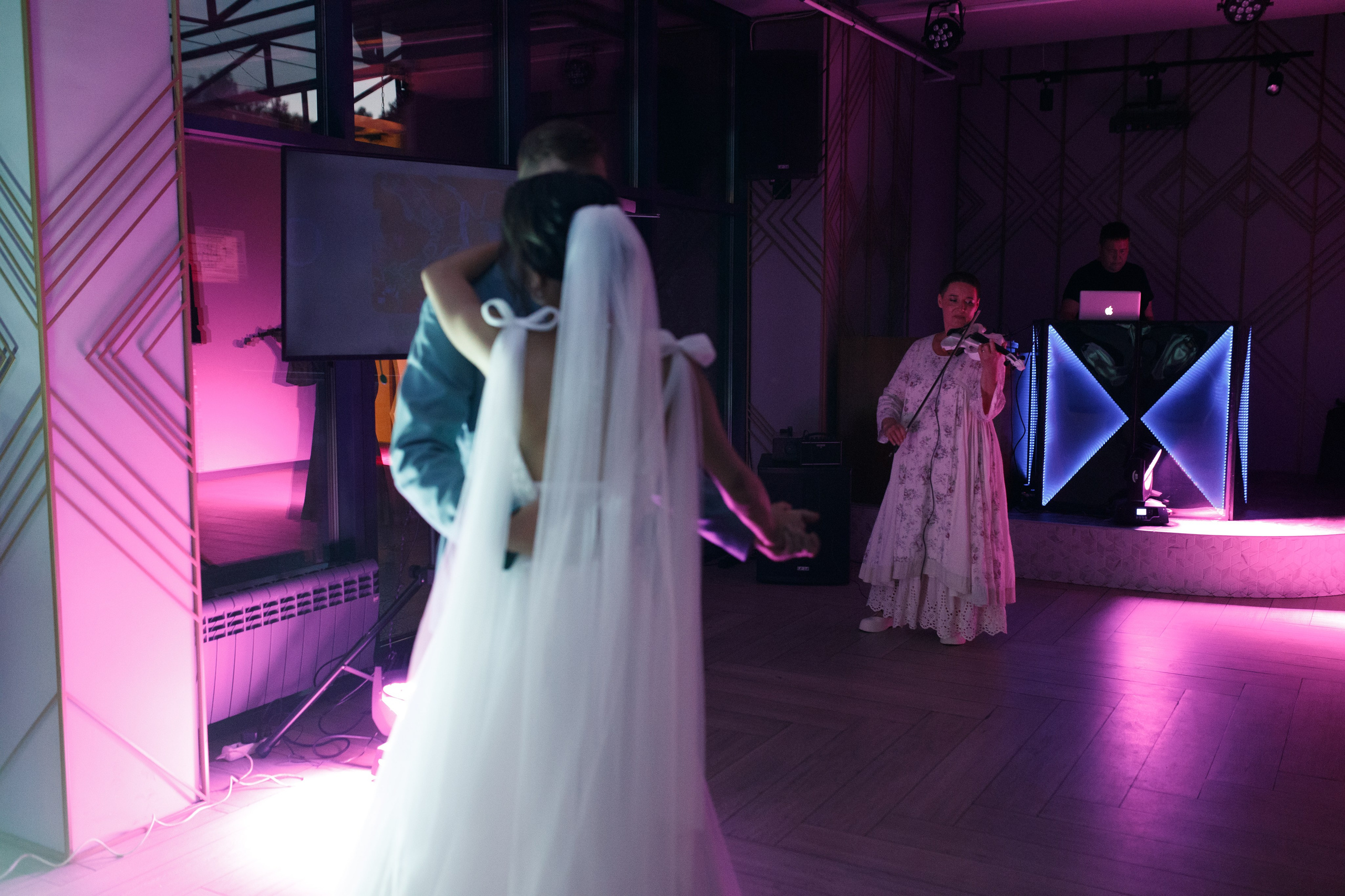 Свадьба Арсения и Валентины. Свадебный и семейный фотограф в Иркутске Яна Лиа