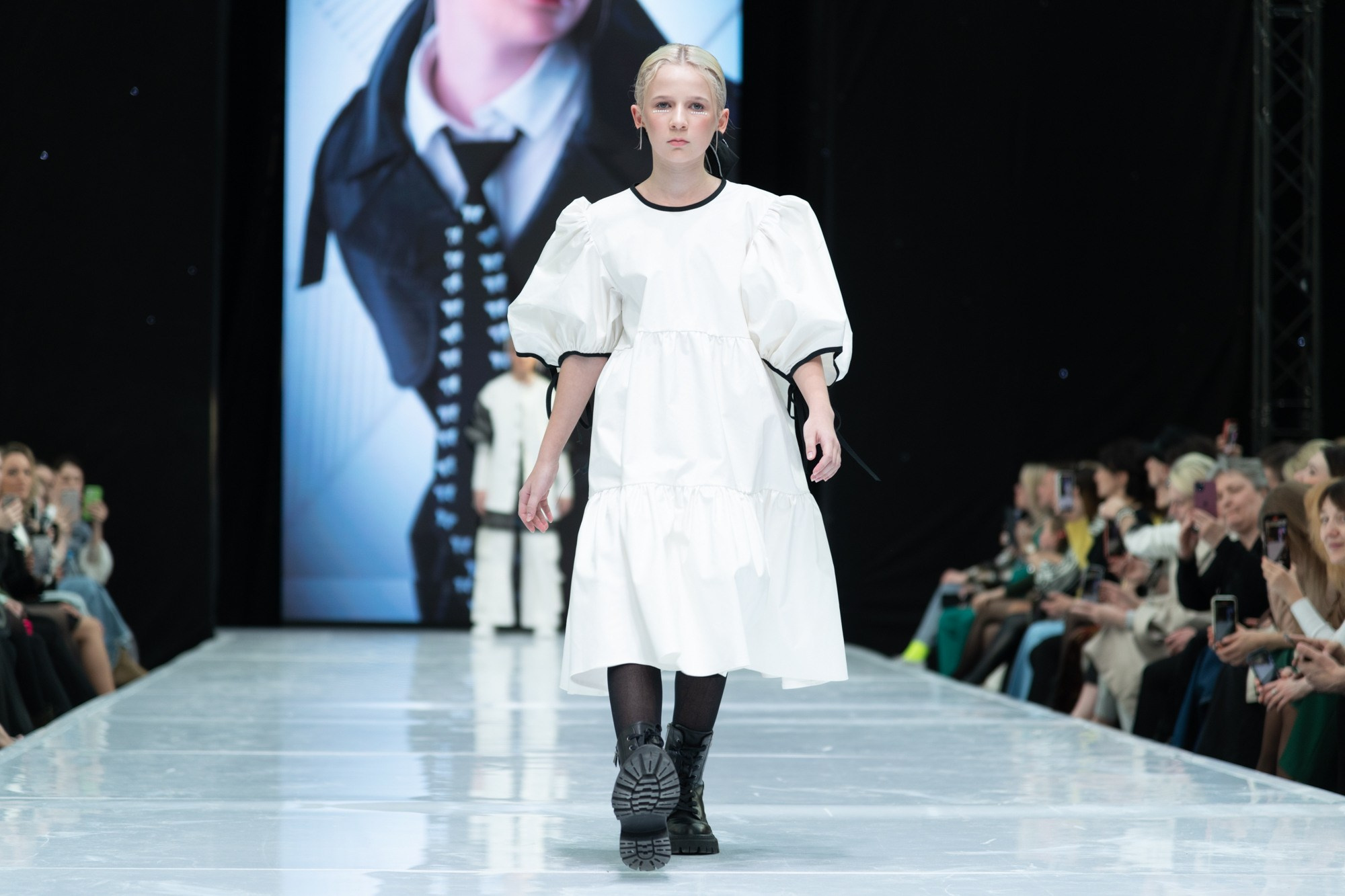 DEVUSI / 23. Sakunov Photo