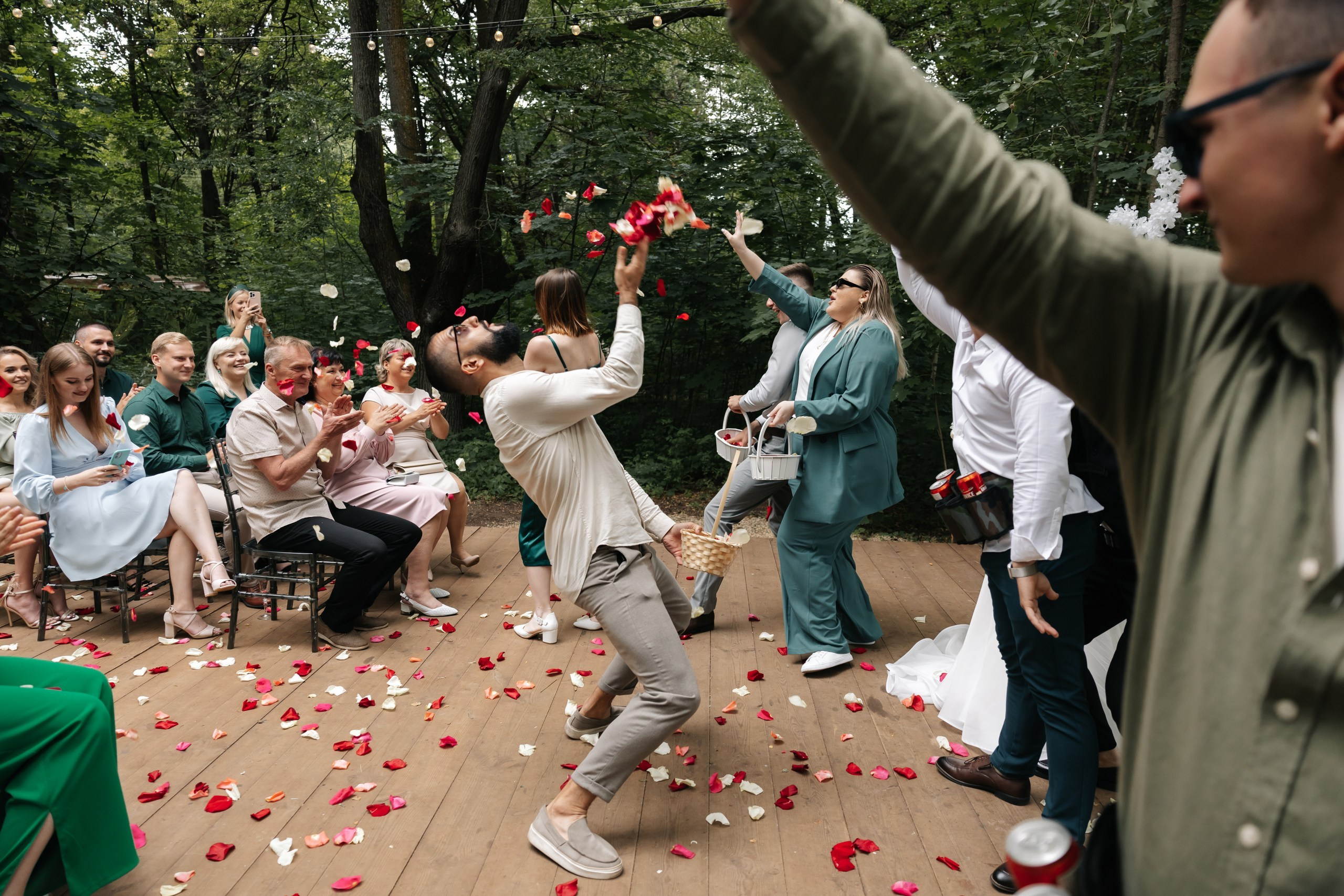 -Давай сделаем вид, что мы нормальные? -НЕТ. Свадебный фотограф Москва Мотеюнайте Виктория