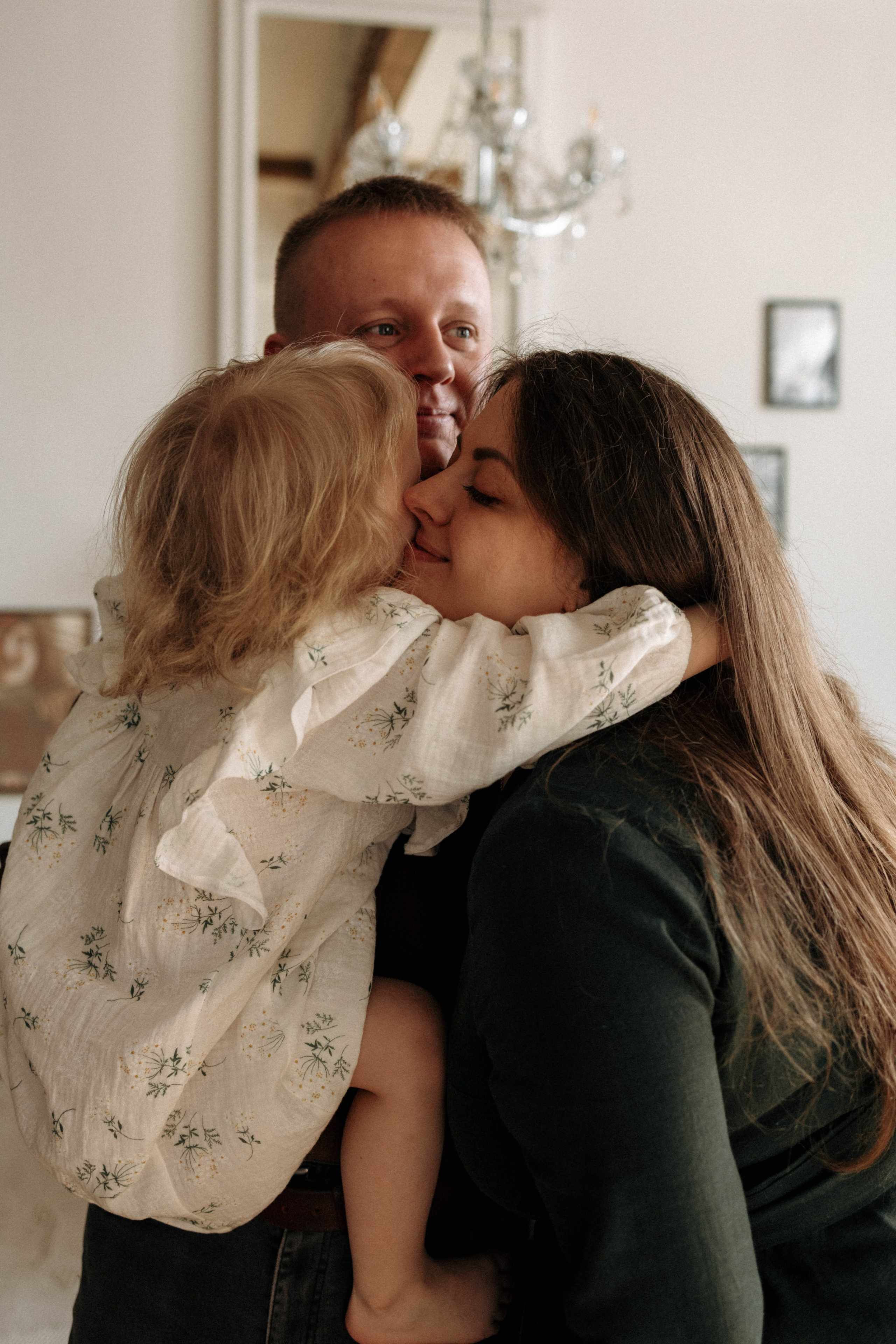 Студийная съемка большой семьи. Семейный и детский фотограф в Москве Маргарита Сереброва