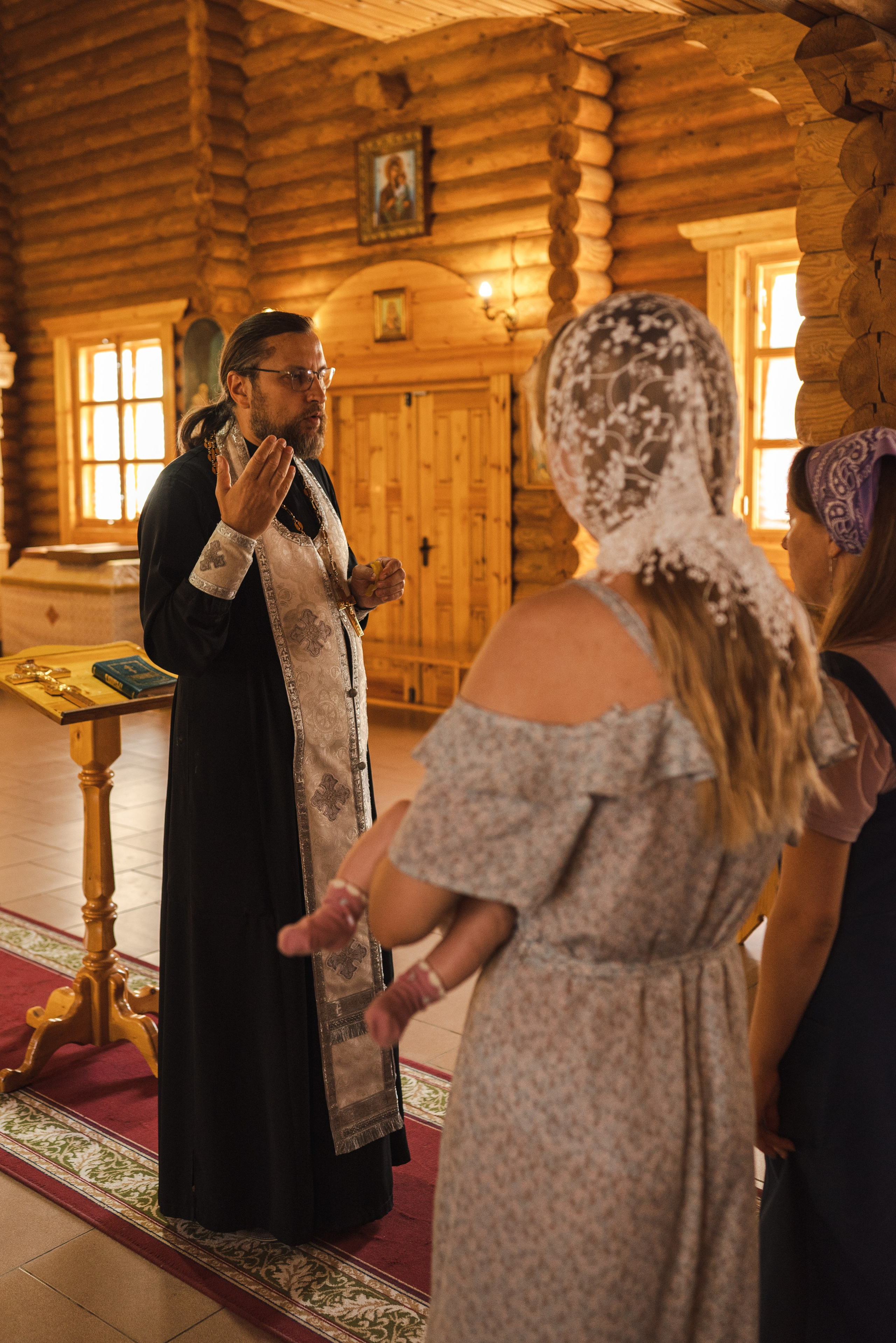 Фотосъемка крещения в Каменске-Шахтинском и Ростове. Фотограф в Каменске-Шахтинском Ольга Сагал