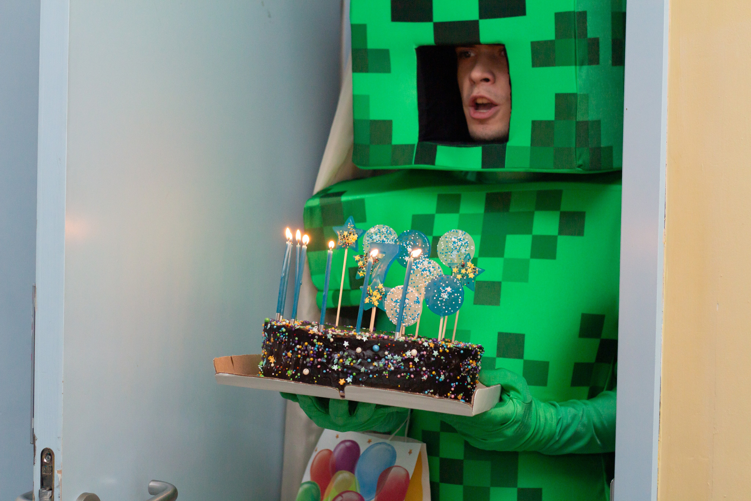 Репортажная съемка детский День Рождения. Фотограф в Екатеринбурге Пойгина Елена