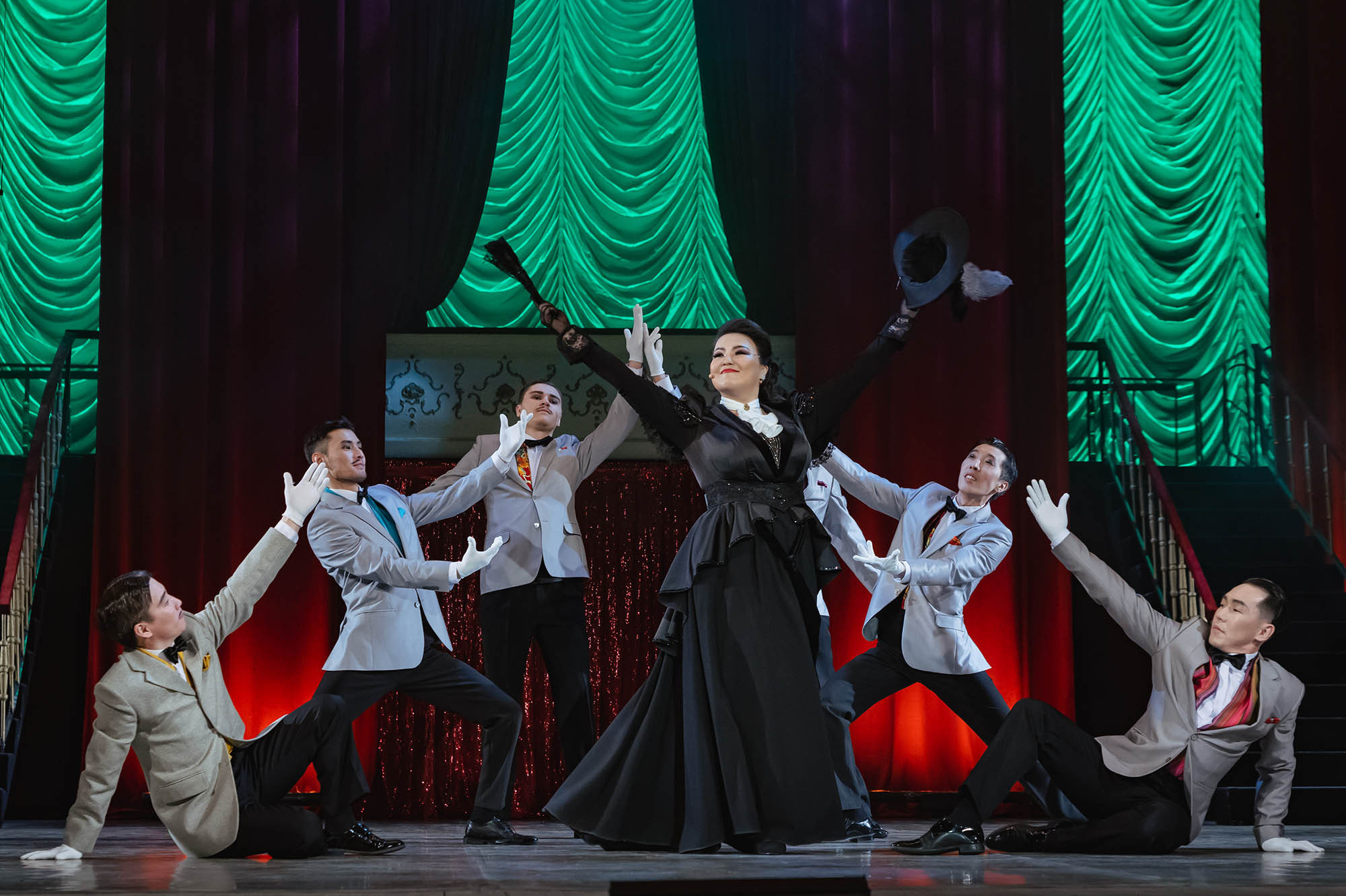 Оперетта «Мистер Икс». Фотограф Улан-Удэ Этагоров Баир