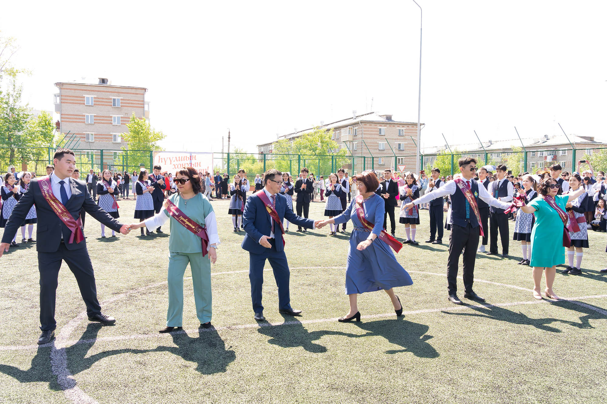 Последний звонок, РБНЛ 25.05.2022. Фотограф Улан-Удэ Этагоров Баир