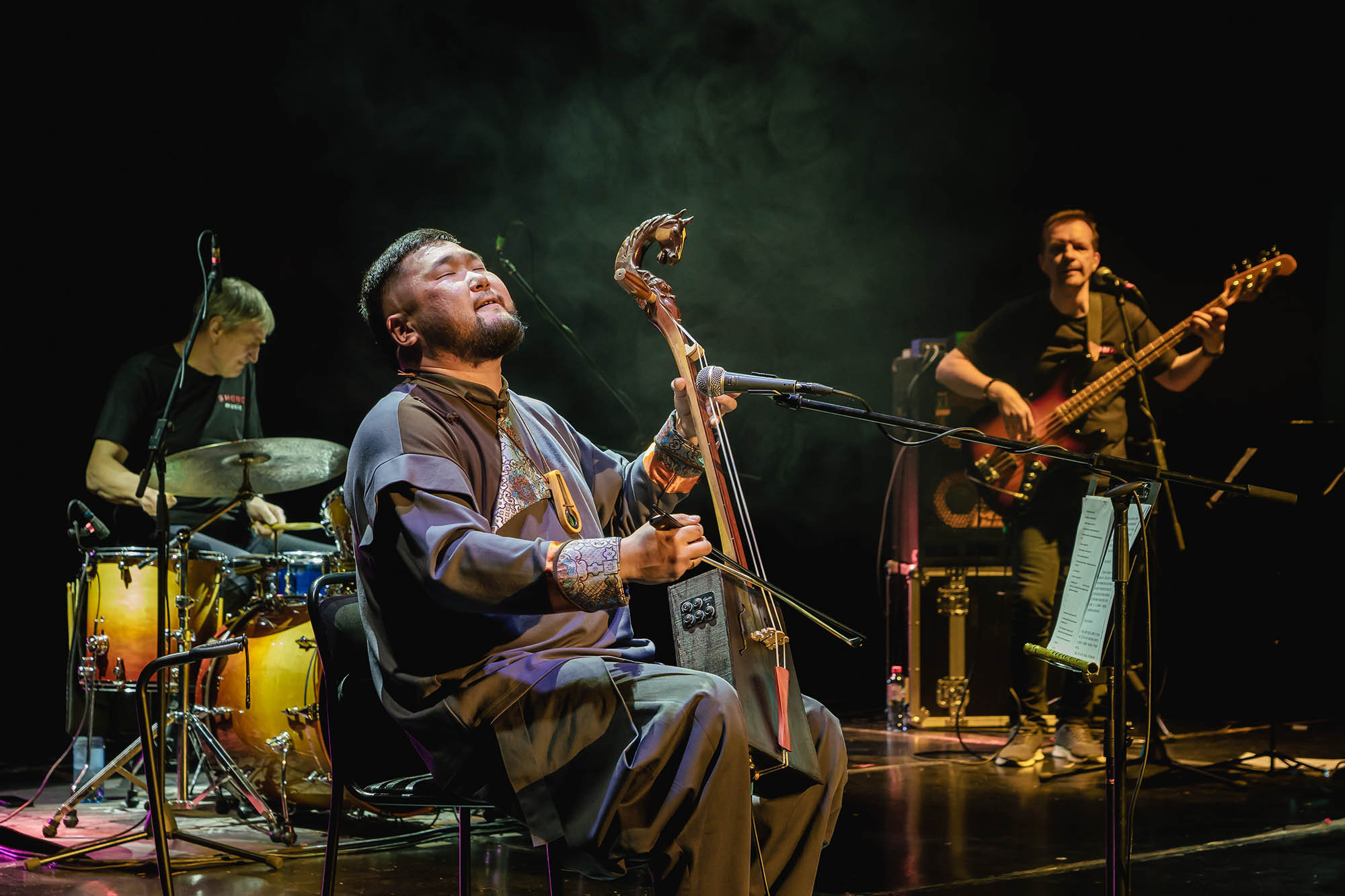 Концерт группы SHONO. Фотограф Улан-Удэ Этагоров Баир