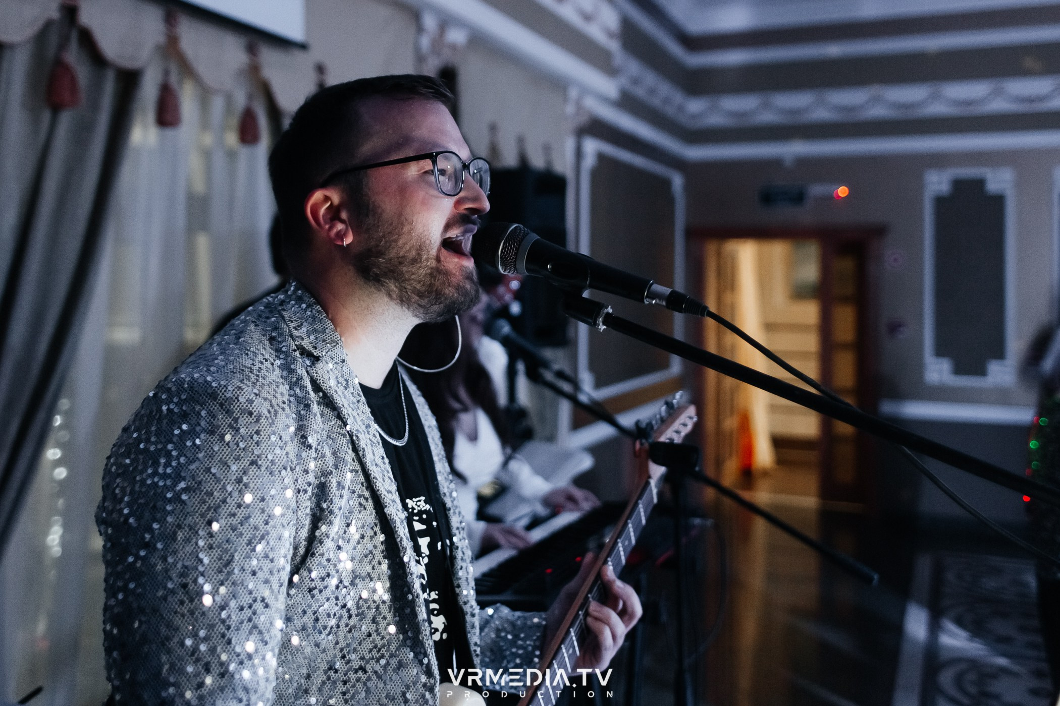 ПЯТНИЦА ДЛЯ ДРУЗЕЙ в ресторане «Империя»