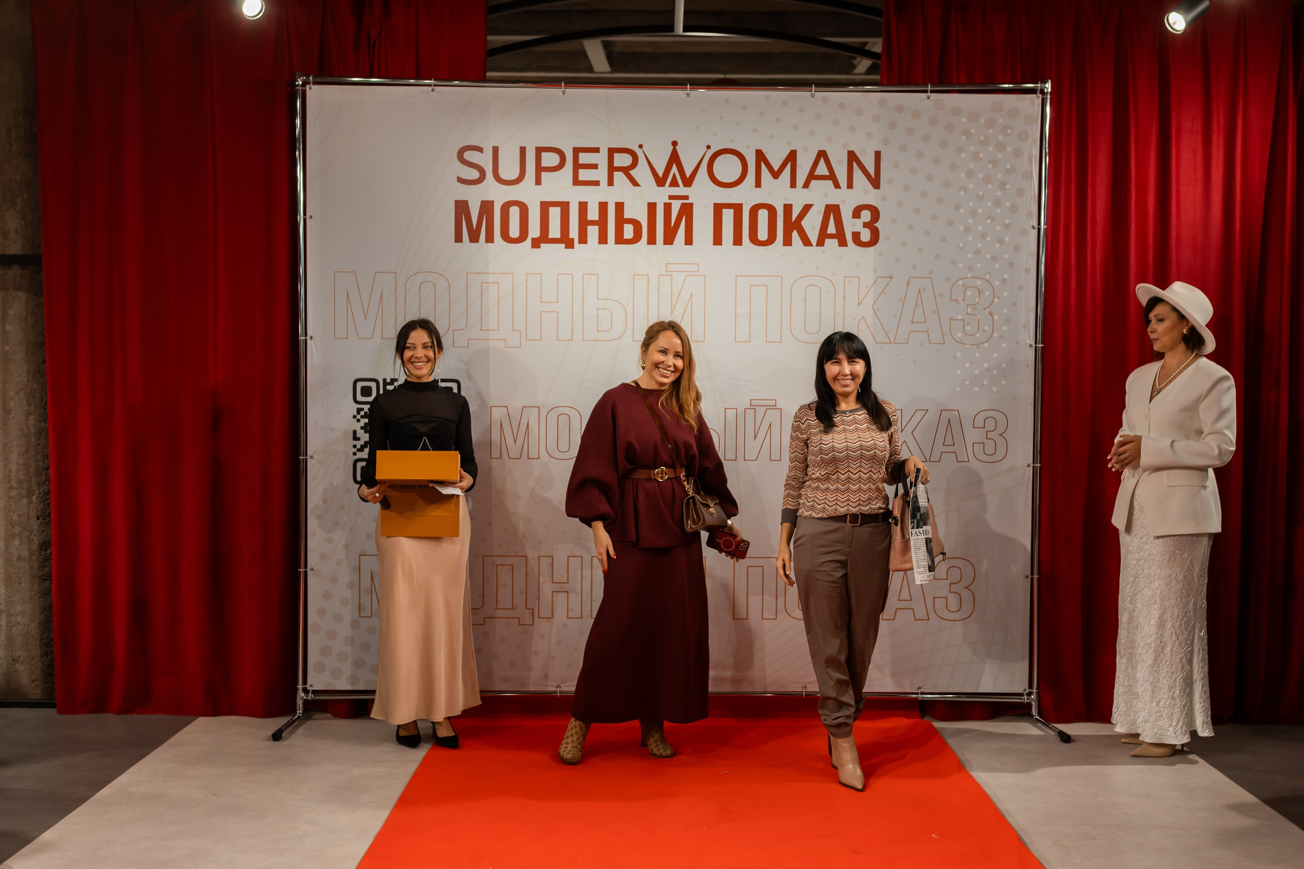 Показ проекта Super woman. Марина Шаймухаметова. Фотограф в Уфе