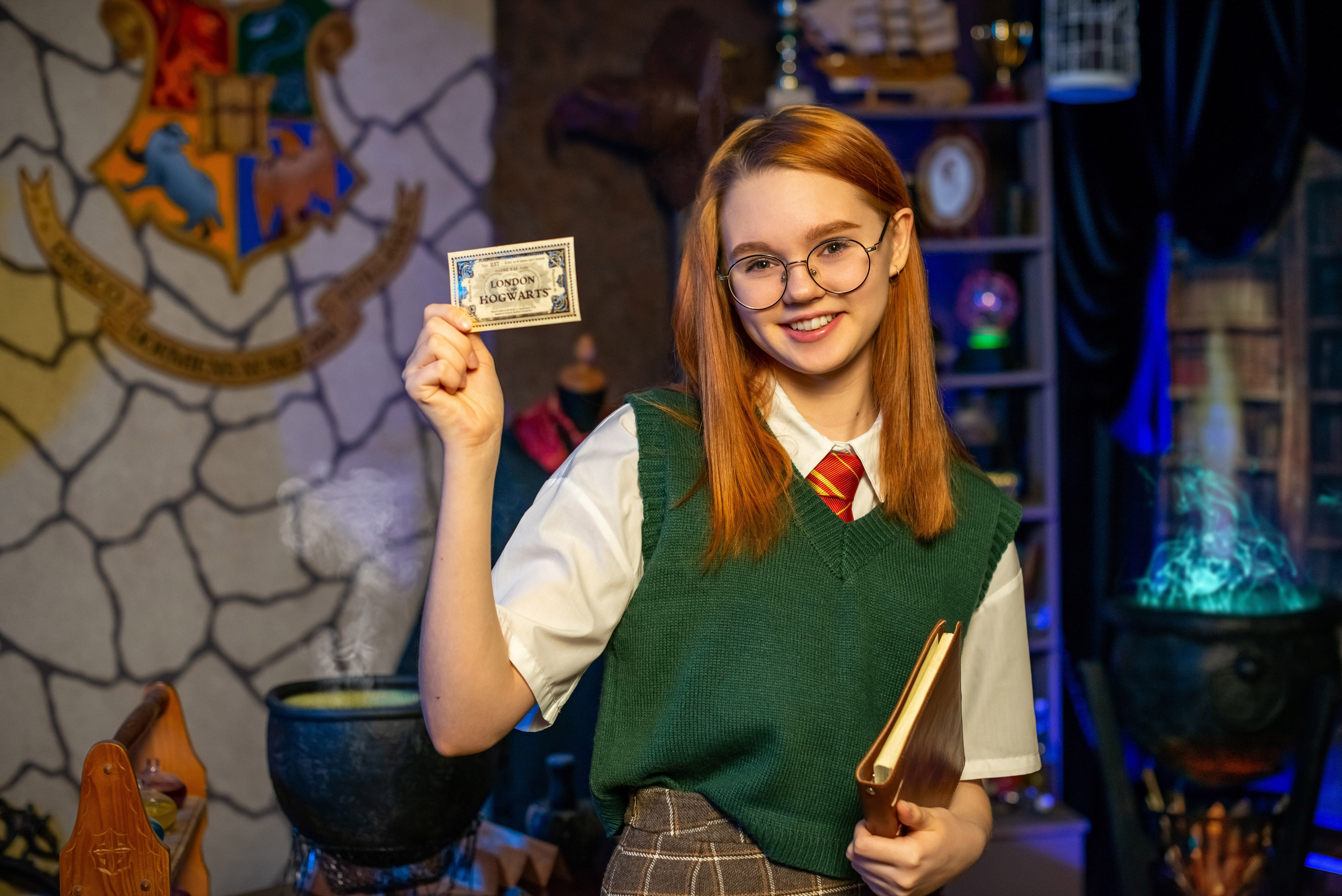 Хогвартс. Татьяна Гойда портретный и семейный фотограф Ленск. Выпускные альбомы