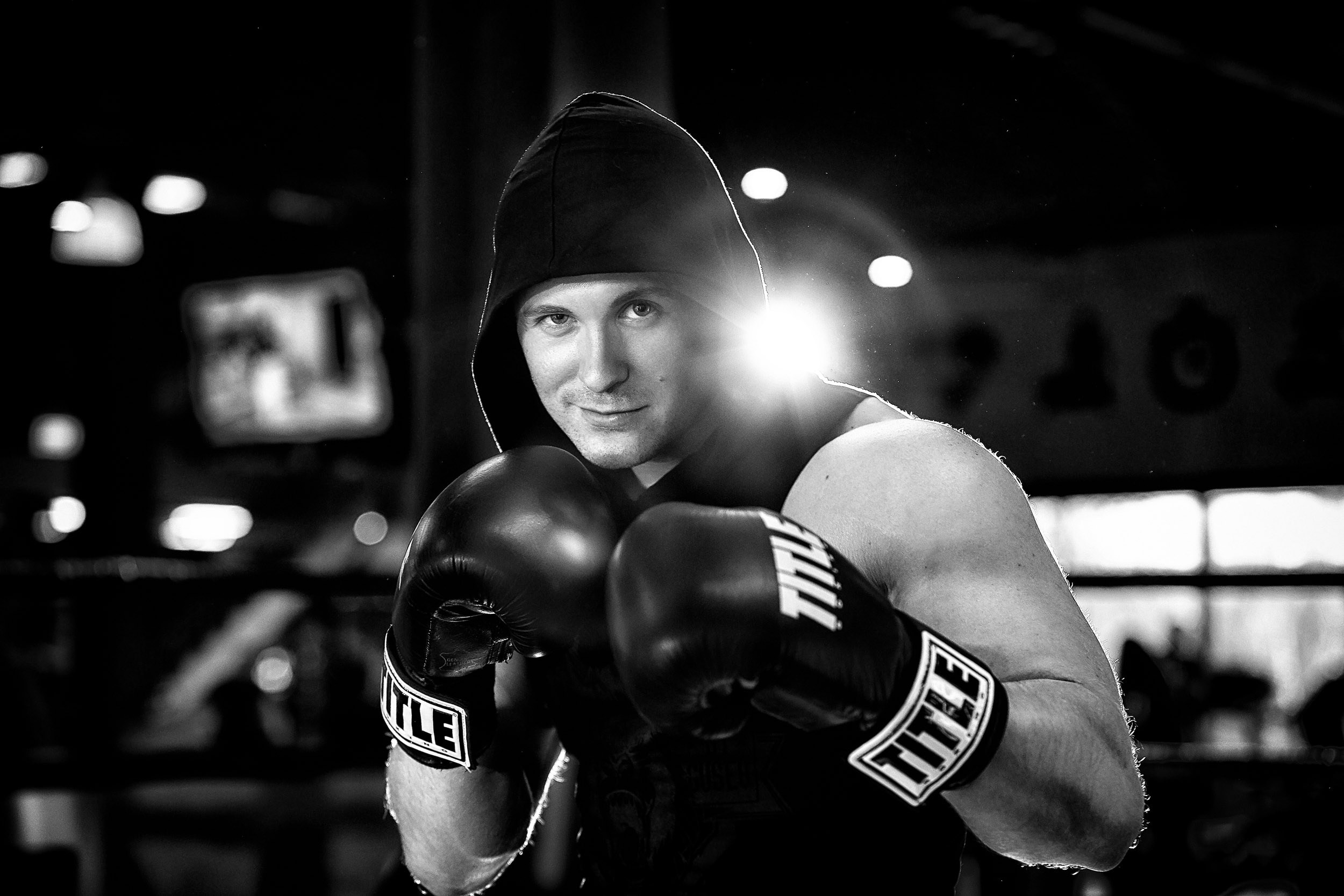 Portrait photo session. Photographer for business Mikhail Semenov. Aqua photo studio, photo school