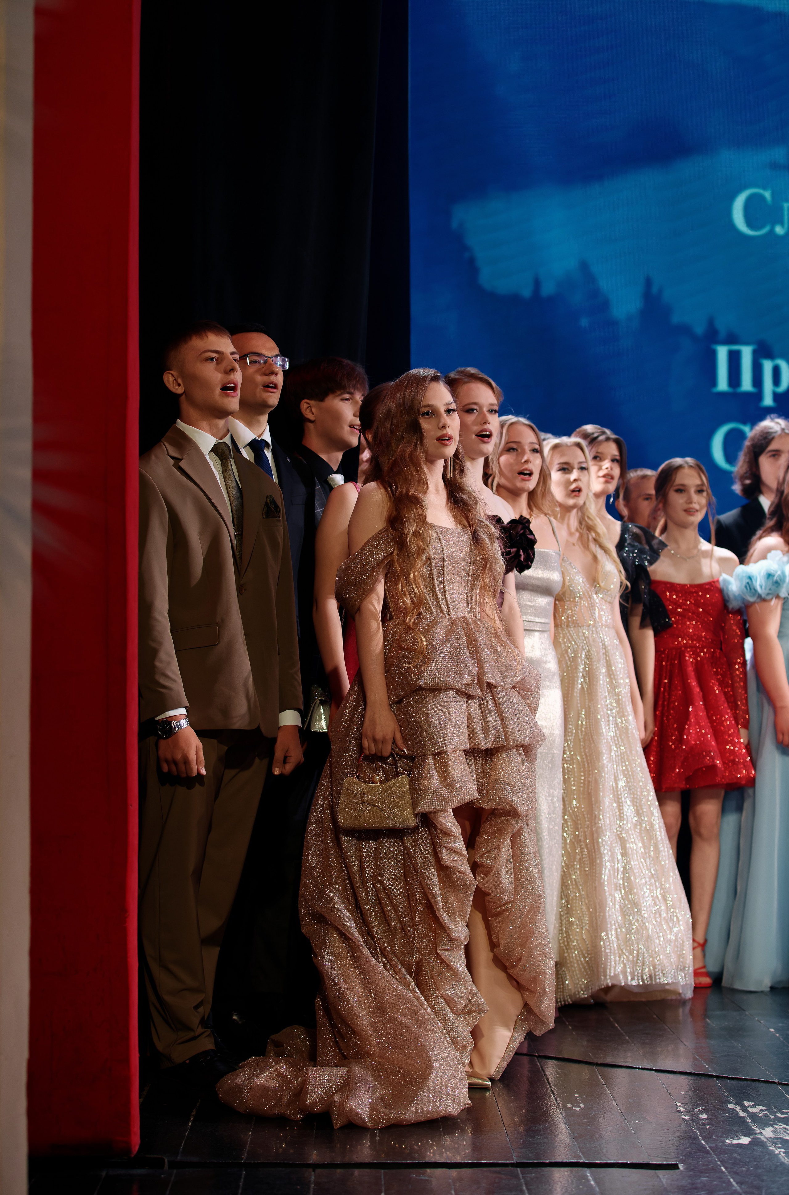 Выпускной школы 56 11Б. Семейный фотограф — Макс Белогрудов