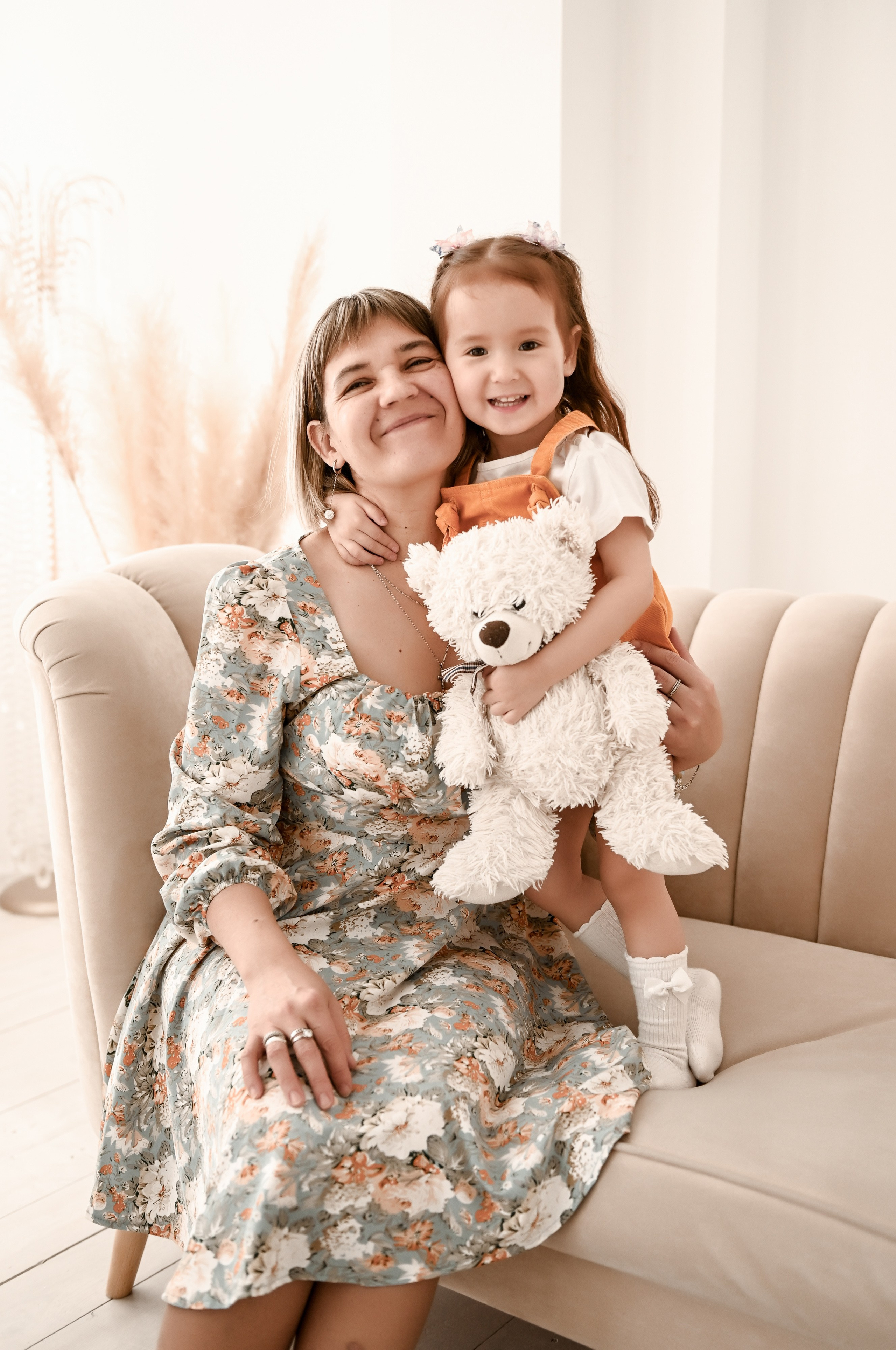 Семейная студийная  фотосессия 2. Свадебный, семейный, детский, контент фотограф в Омске Максим Ильин