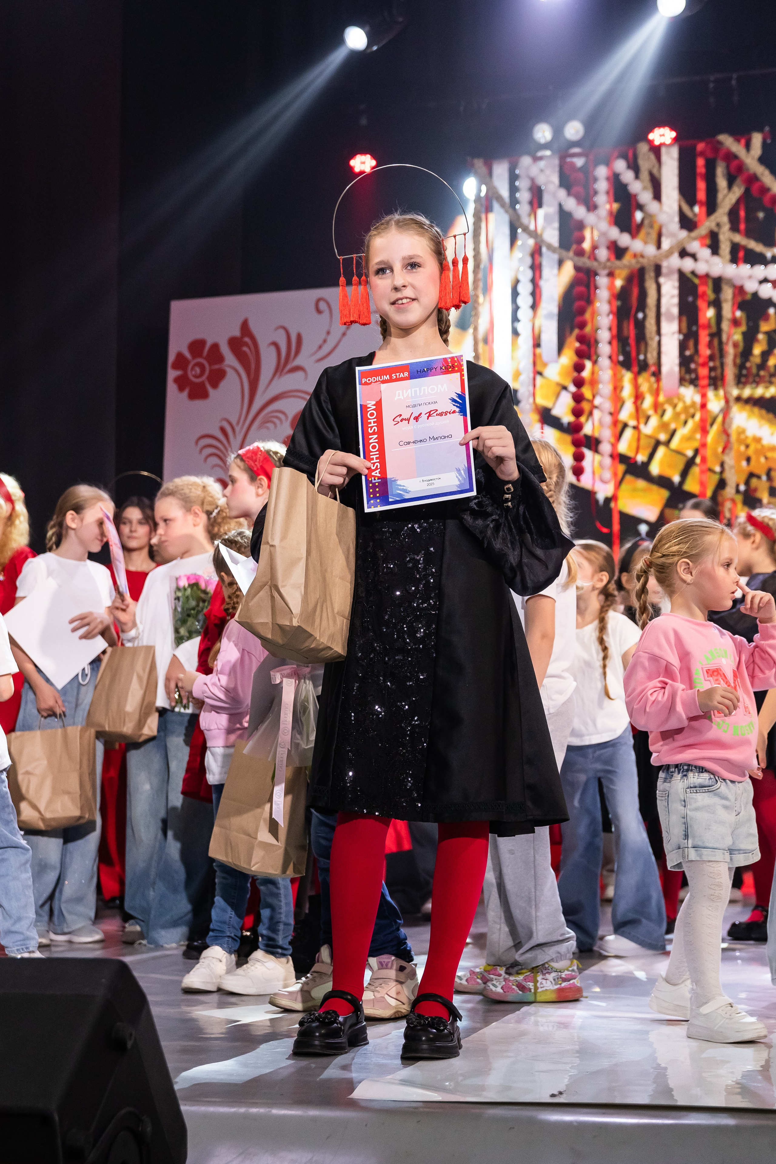 Показ Happy Kids. Выпускные альбомы во Владивостоке