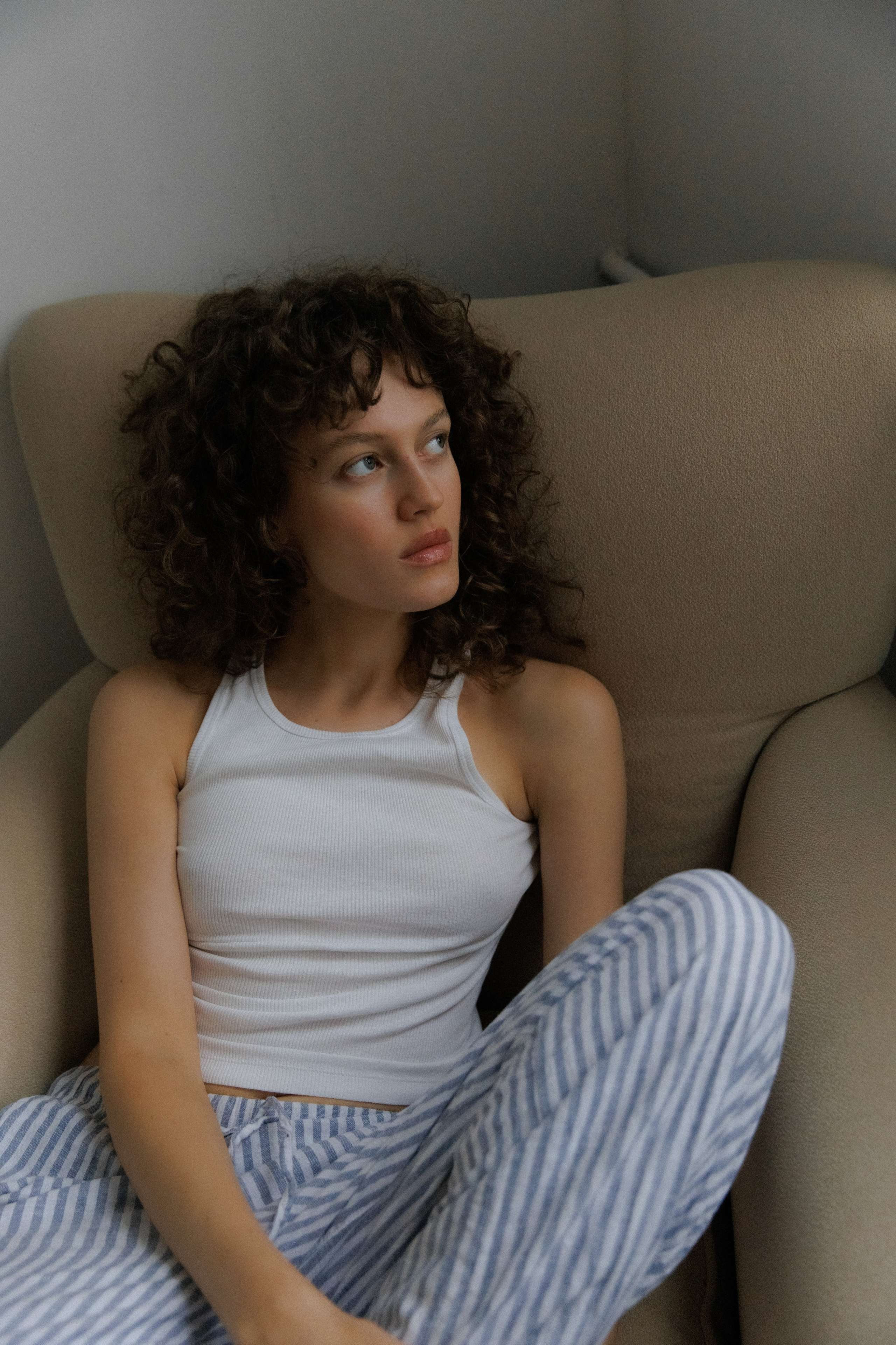 Аня (в цвете). Семейный и женский фотограф в Москве/Твери. Меня зовут Яна Гош