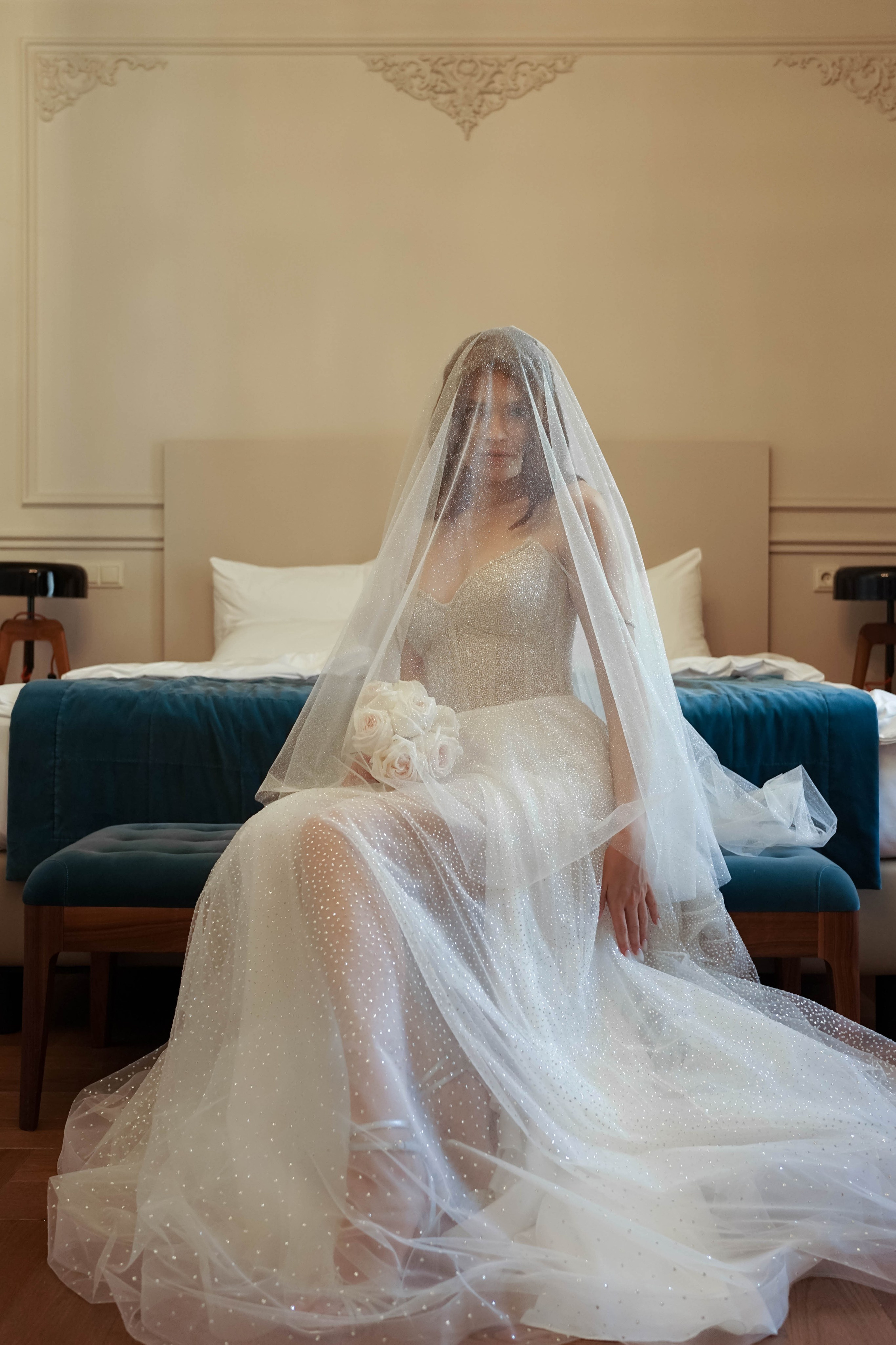 Яна и Никита: сборы в отеле, регистрация и банкет. Фотограф в Иркутске