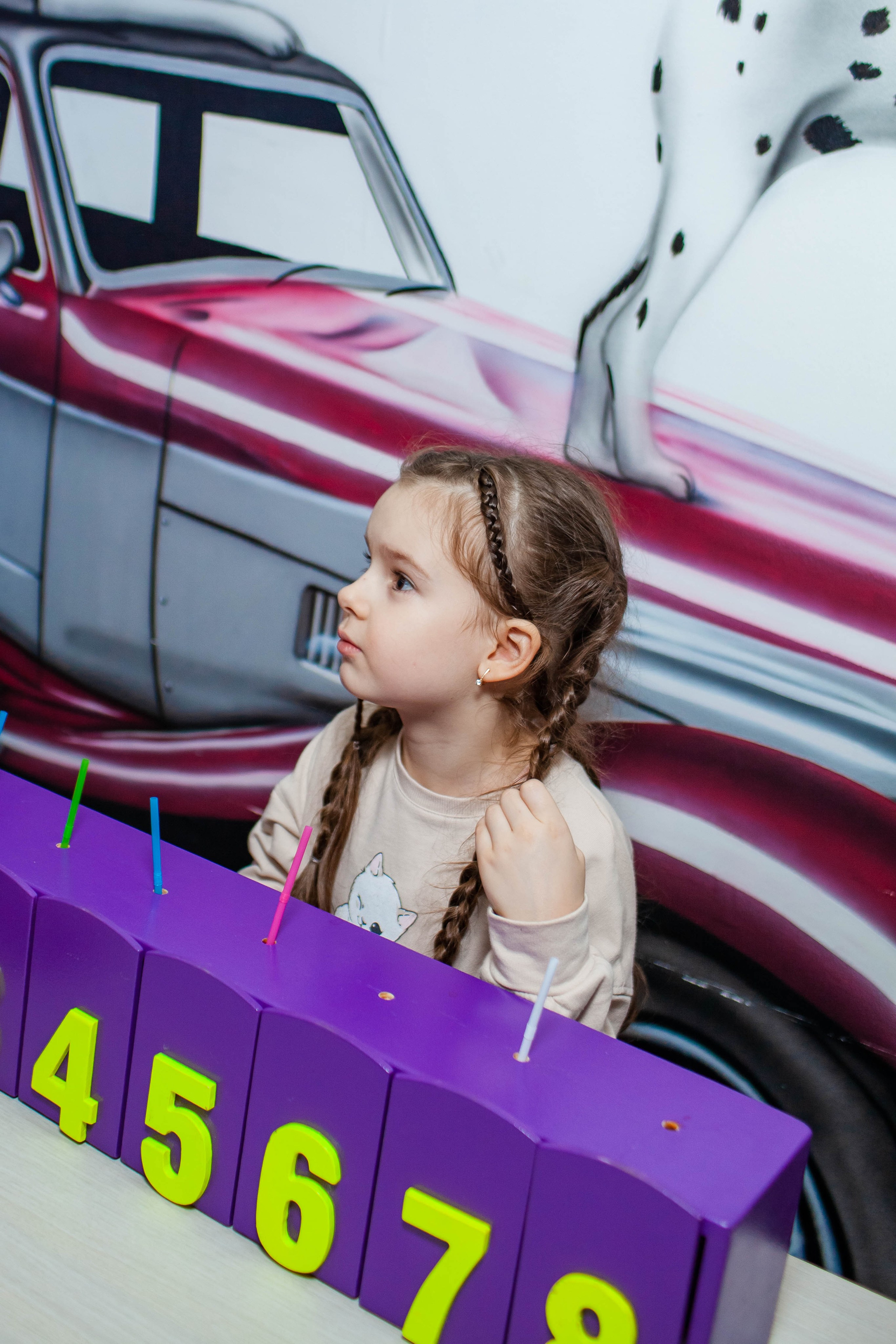 Неон Челендж День рождения Ярослава. Детский и семейный фотограф в Санкт-Петербурге Елизавета Сорокина
