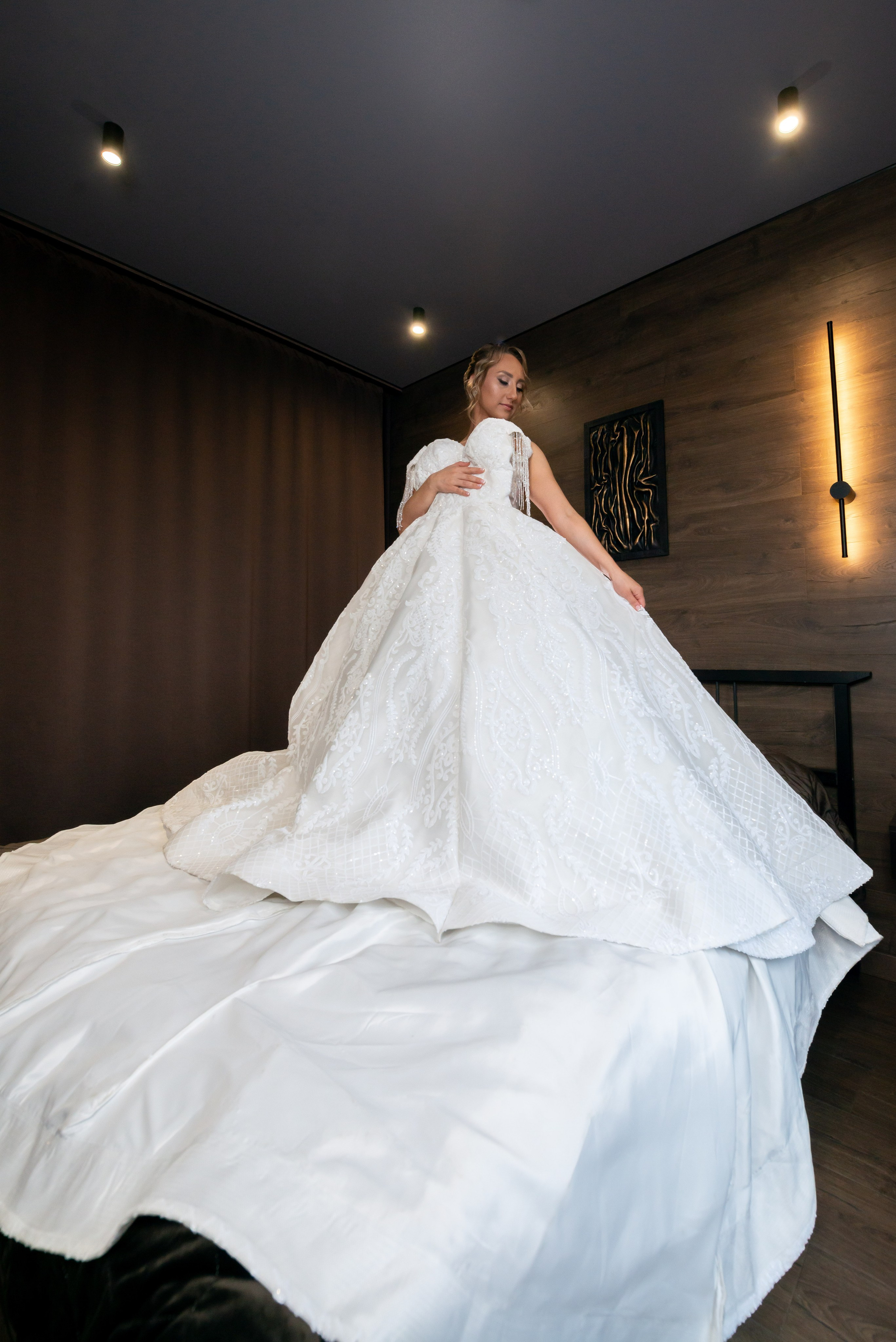 Анастасия и Игорь (фотосессия во Втором Дворце Бракосочетания, Польский сад, здание городской Ратуши). Портретный, семейный и свадебный фотограф в Санкт-Петербурге и в Пушкине Ширяев Денис