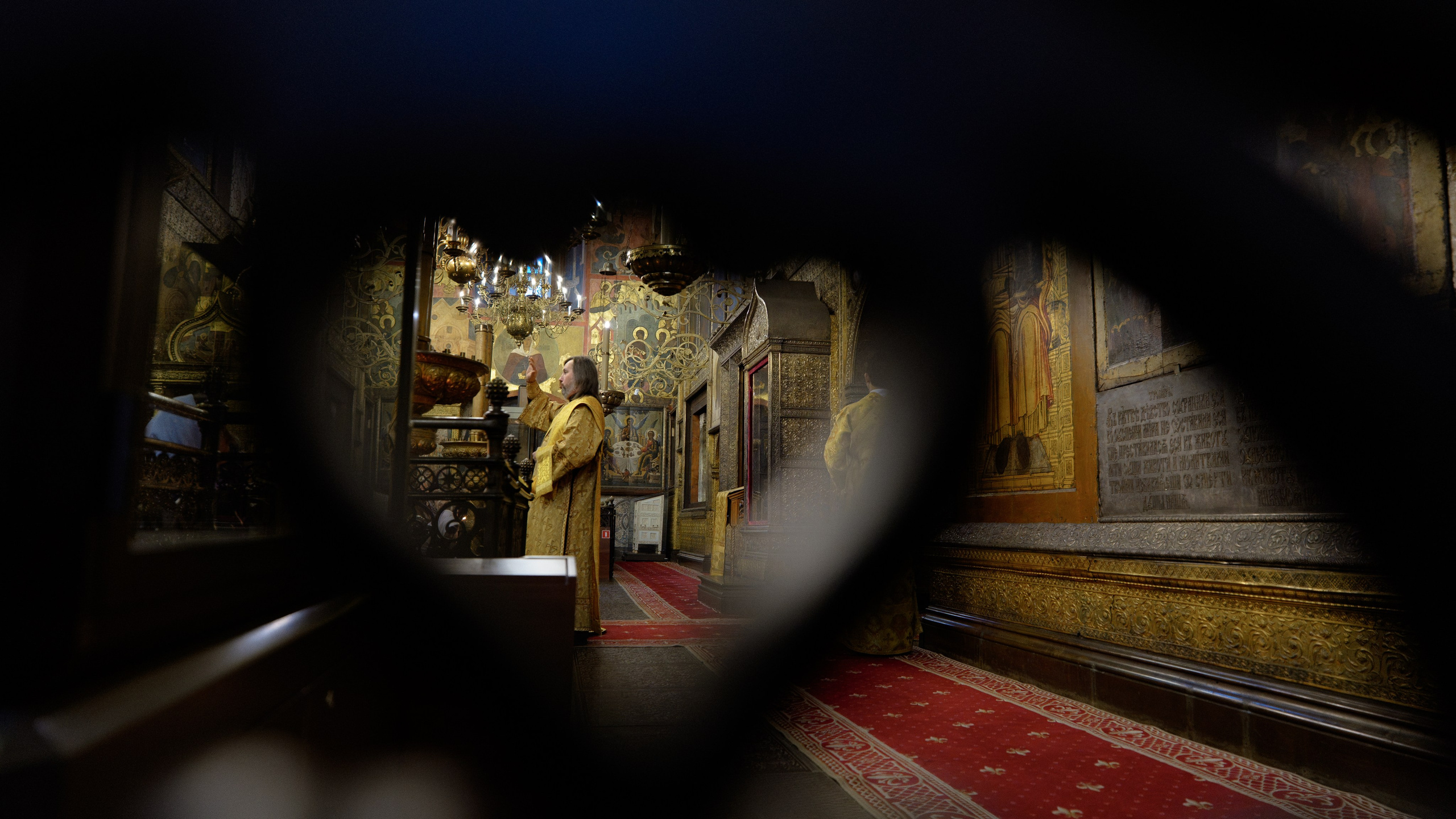 БОГОСЛУЖЕНИЯ. Фотограф Елена Лунева