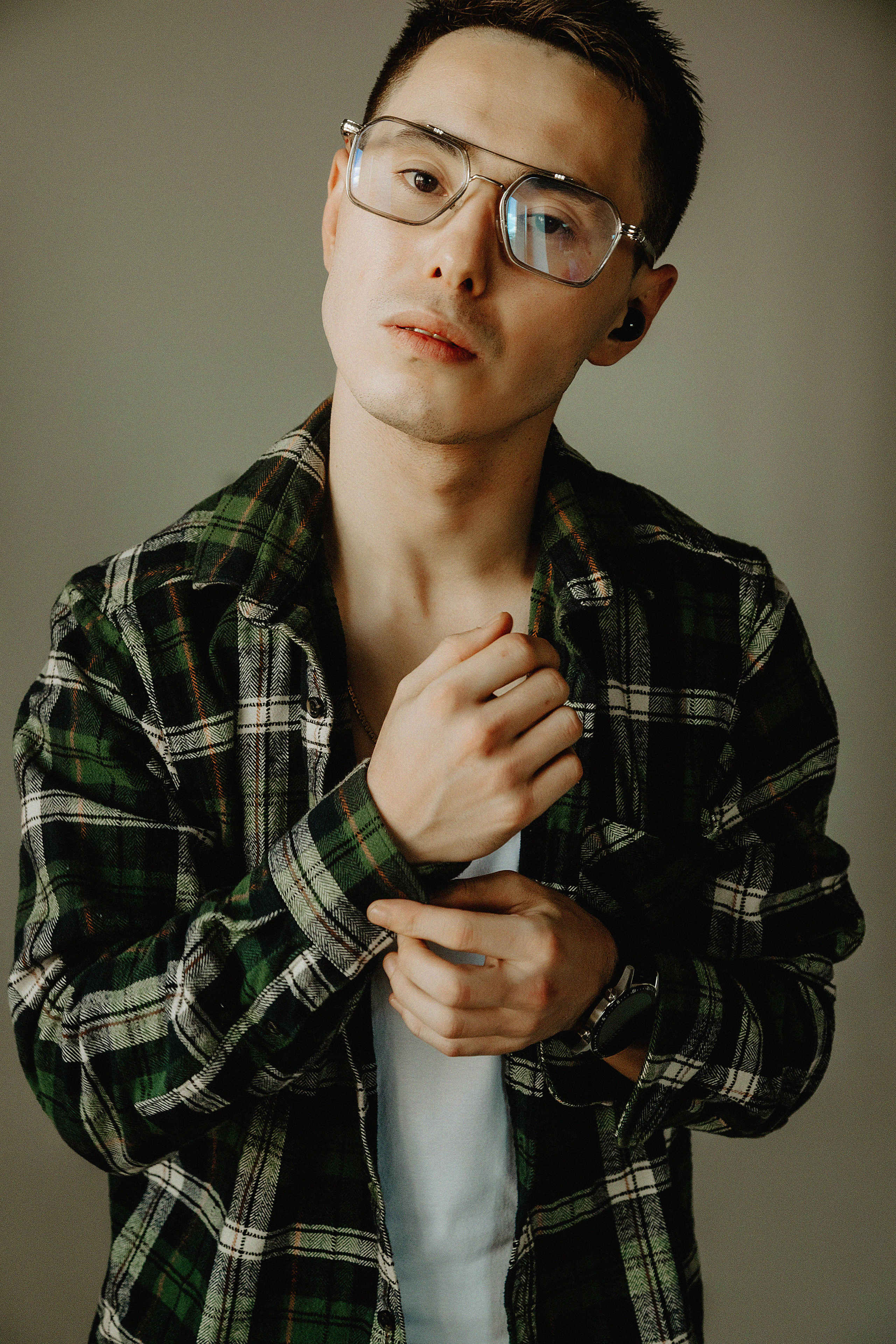 Фотосессия Нуртазы в фотостудии Пространство. Свадебный, семейный и портретный фотограф в Алматы, Костанай