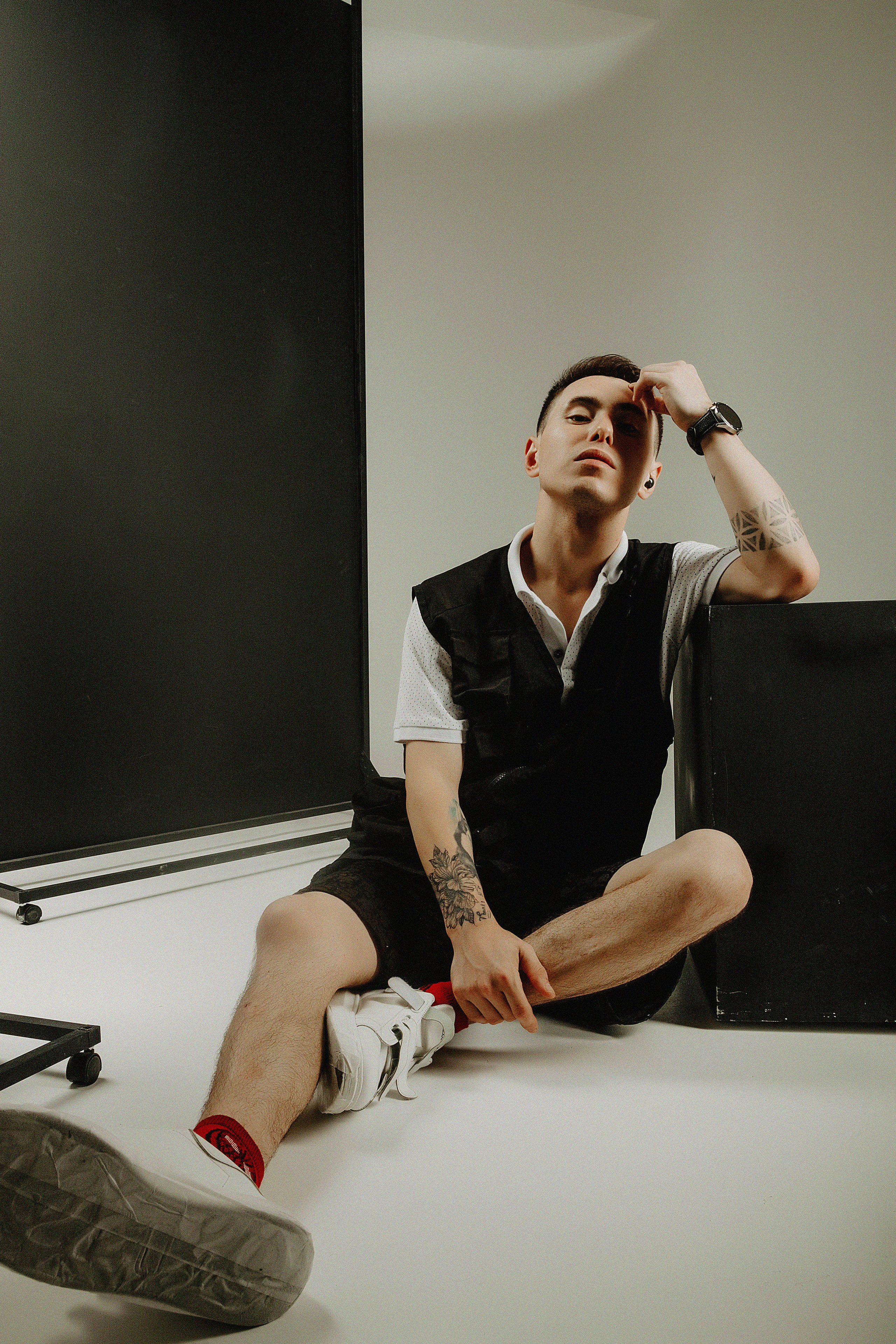 Фотосессия Нуртазы в фотостудии Пространство. Свадебный, семейный и портретный фотограф в Алматы, Костанай