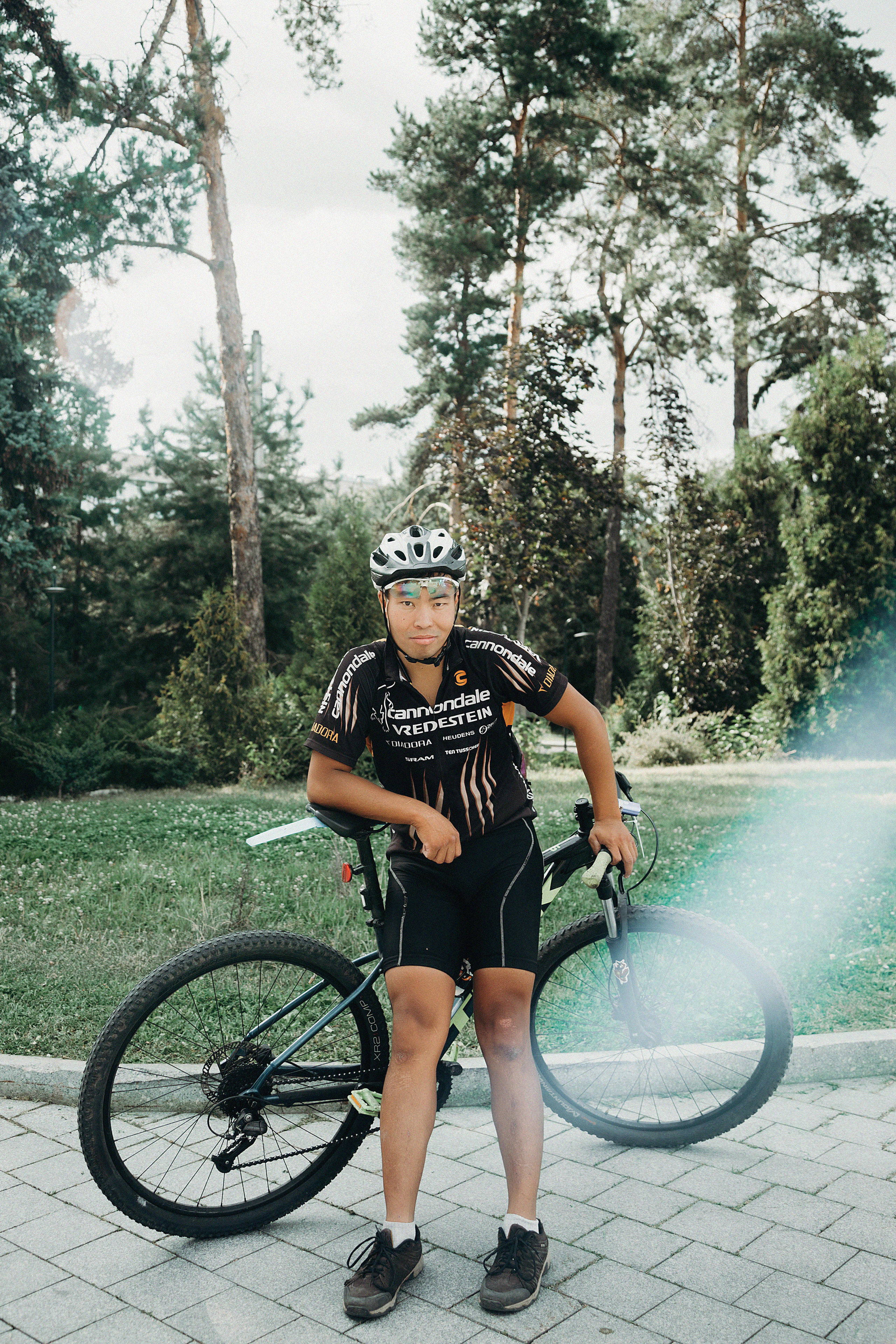 Стрит фото Алматы. Свадебный, семейный и портретный фотограф в Алматы, Костанай