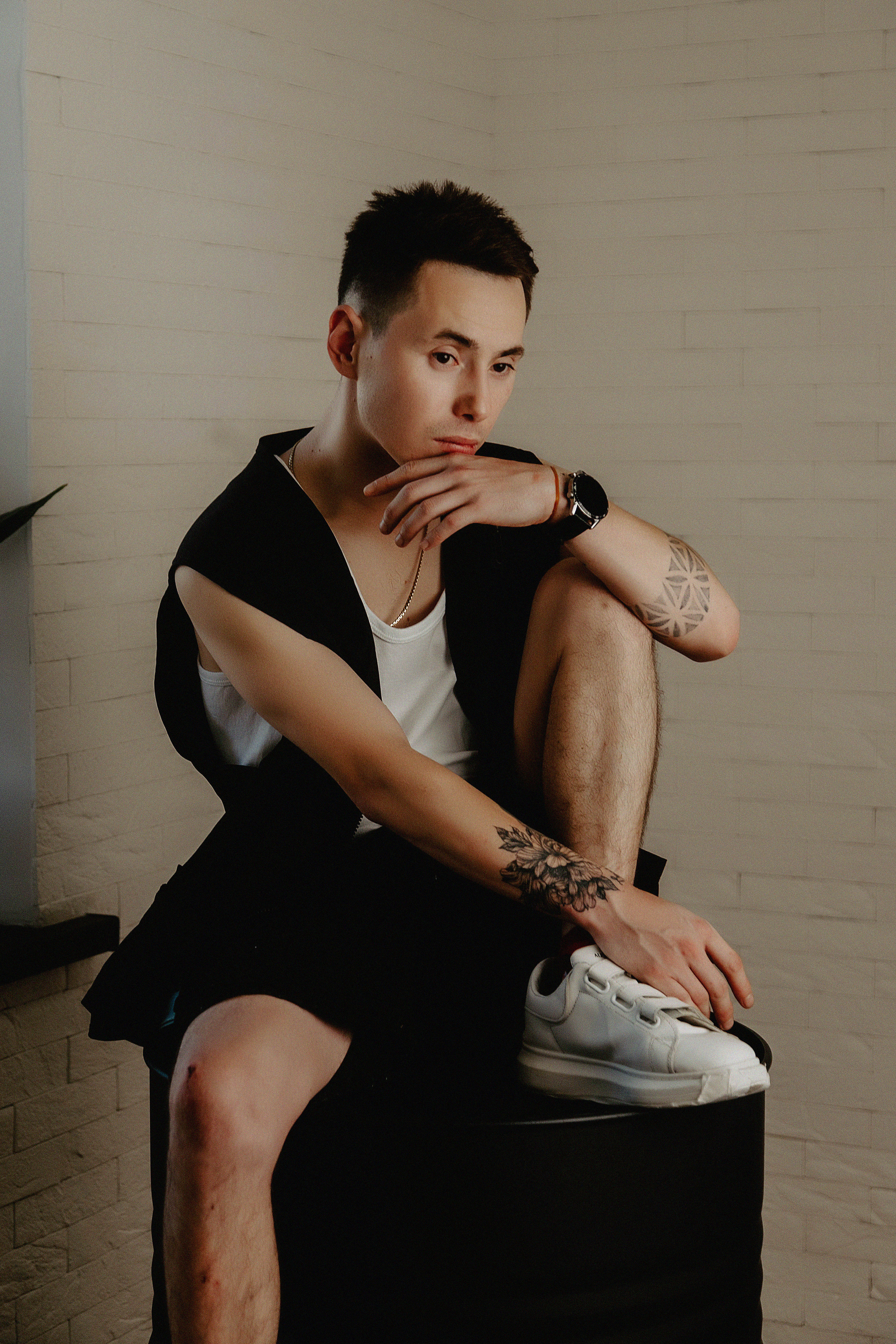 Фотосессия Нуртазы в фотостудии Пространство. Свадебный, семейный и портретный фотограф в Алматы, Костанай