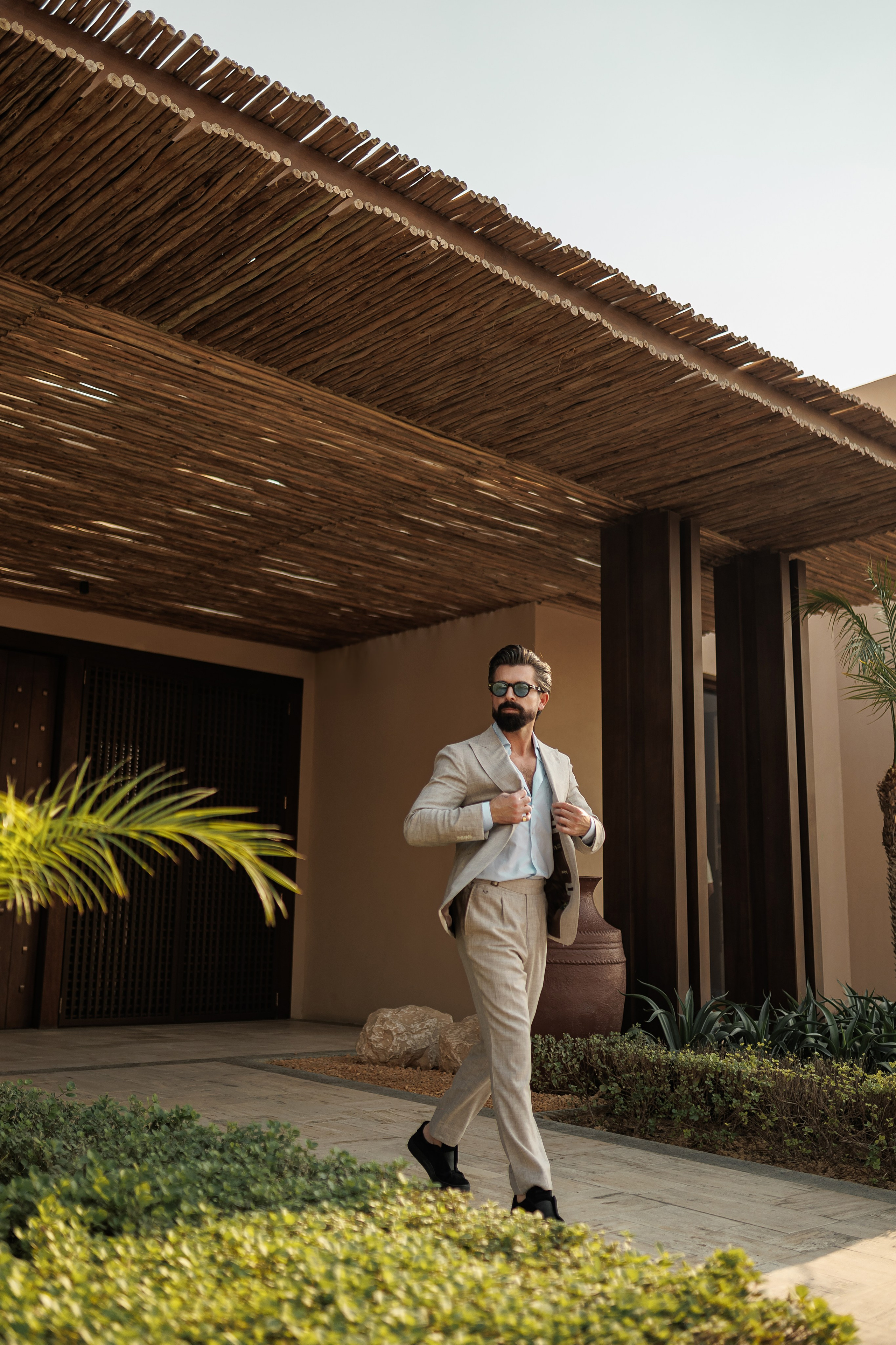 Lifestyle Photoshoot in Dubai — Premium Portrait Photography. Evgen Yatsenko — Photographer in Dubai