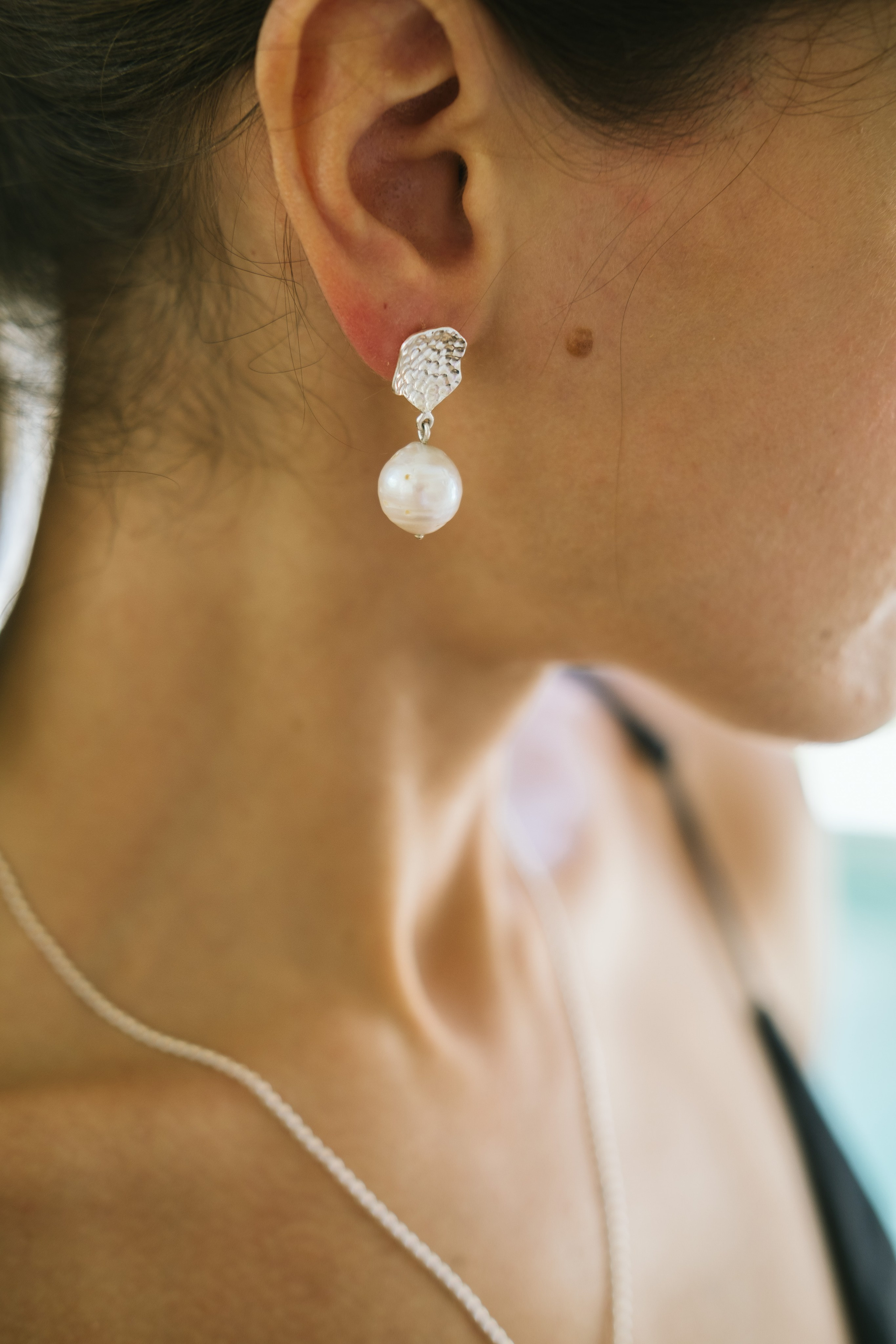 Украшение на модели. Фотограф на Бали|Свадьба на Бали