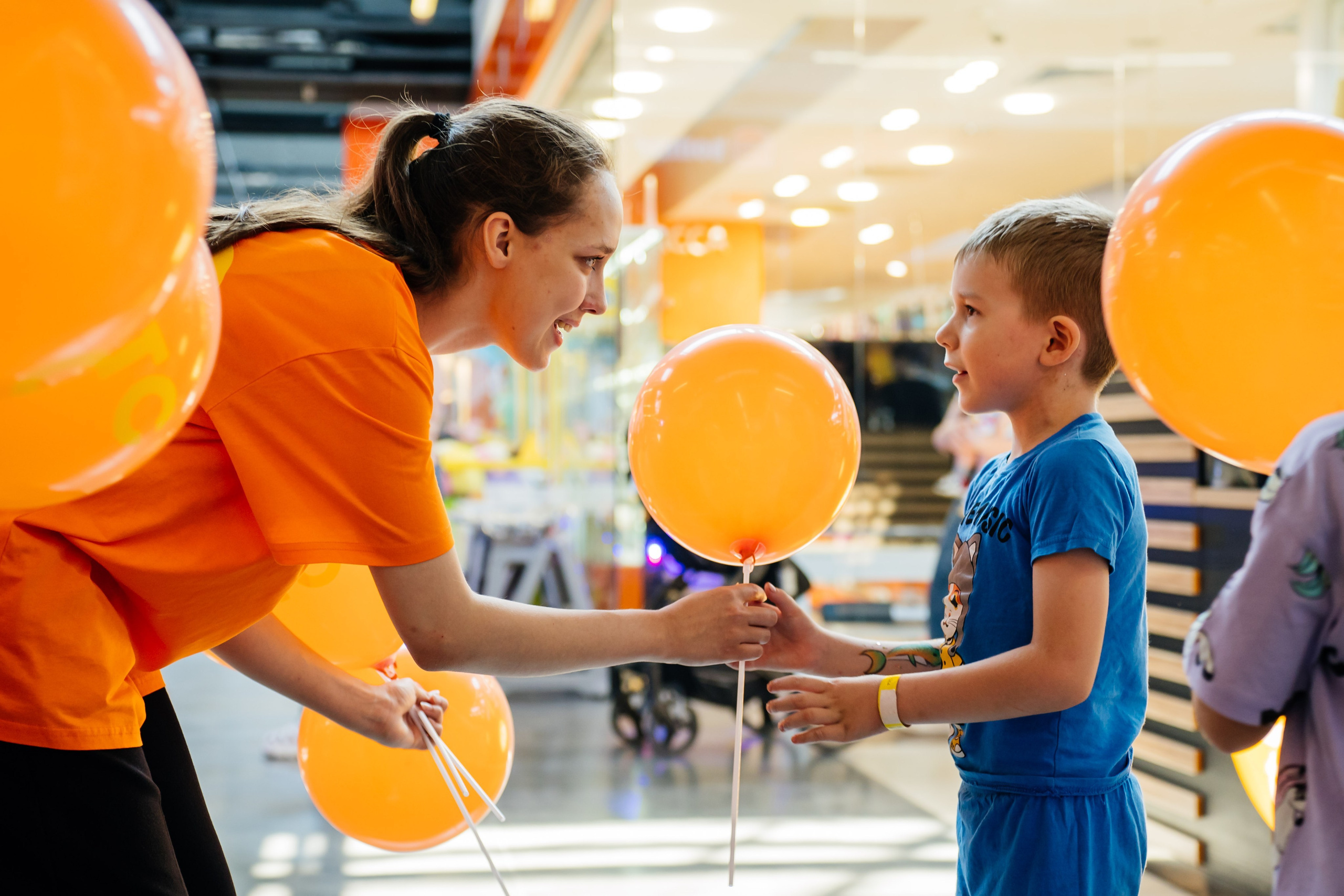 Промоакции СТС. Видеограф и Фотограф в Челябинске Ксения и Владимир Рюмины