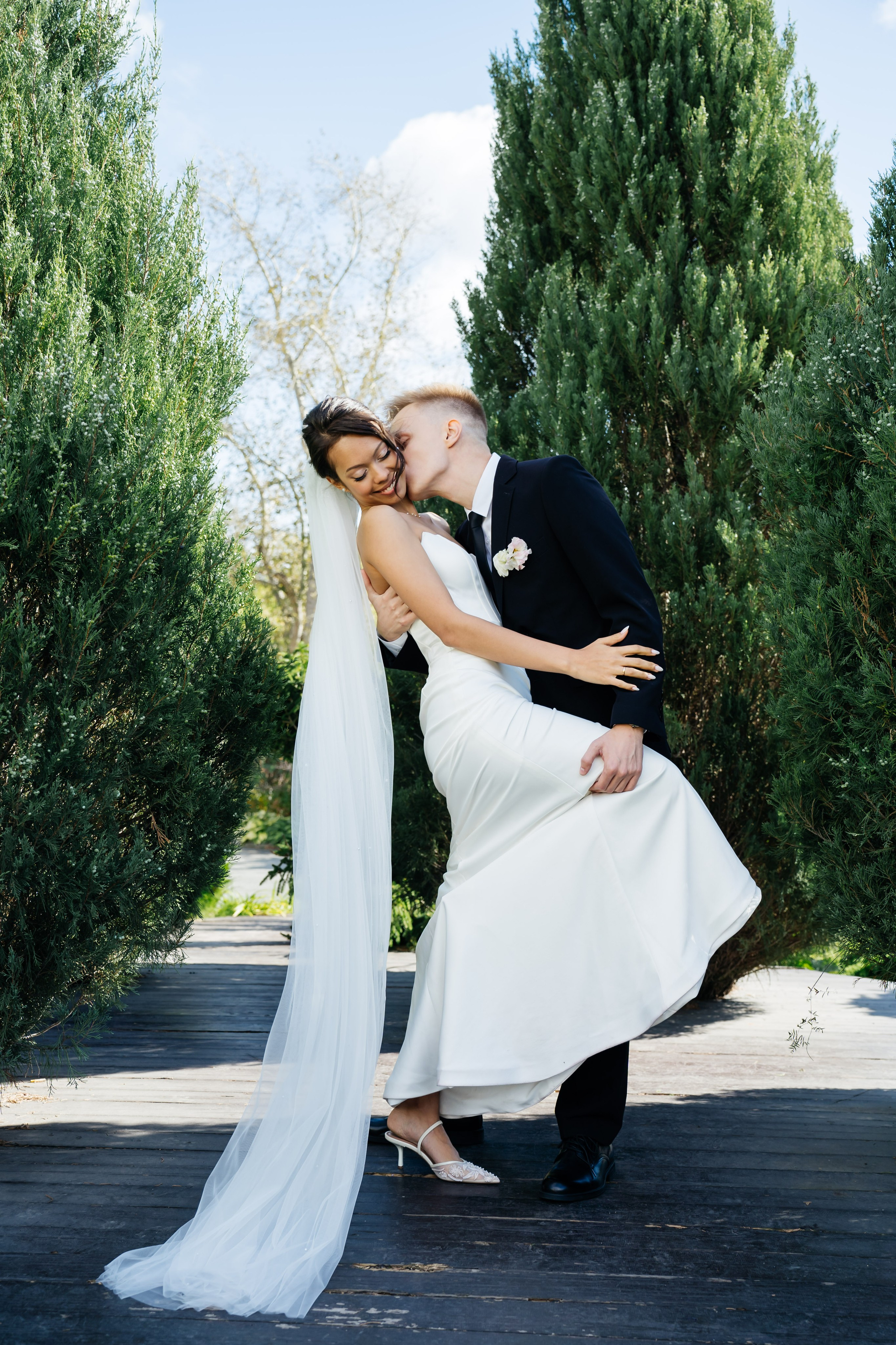 Свадебная сьемка. Видеограф и Фотограф в Челябинске Ксения и Владимир Рюмины