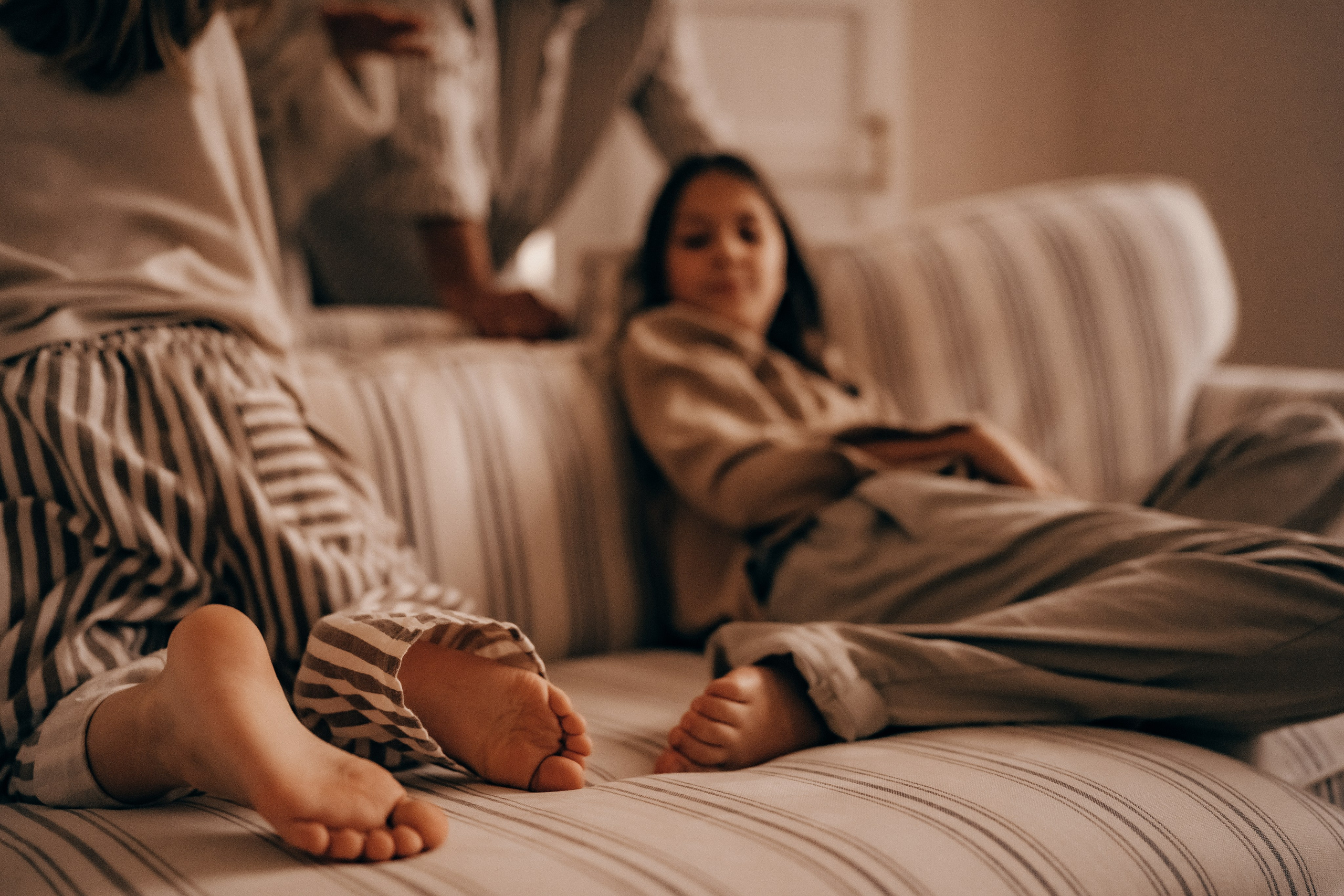 Объятья и немного баловства. Главная