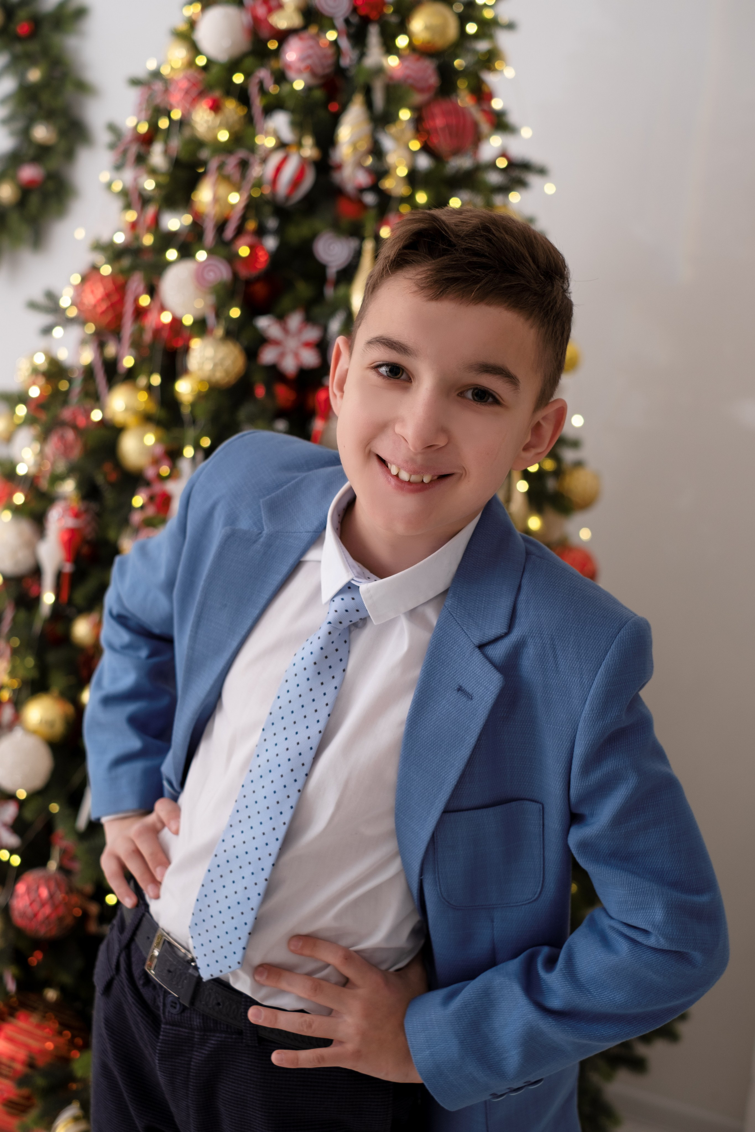 Новогодняя семейная фотосессия в Чите. Портретный фотограф в Чите Анна Камратова. Помогу Вам создать историю, в которой Вы — главный герой!