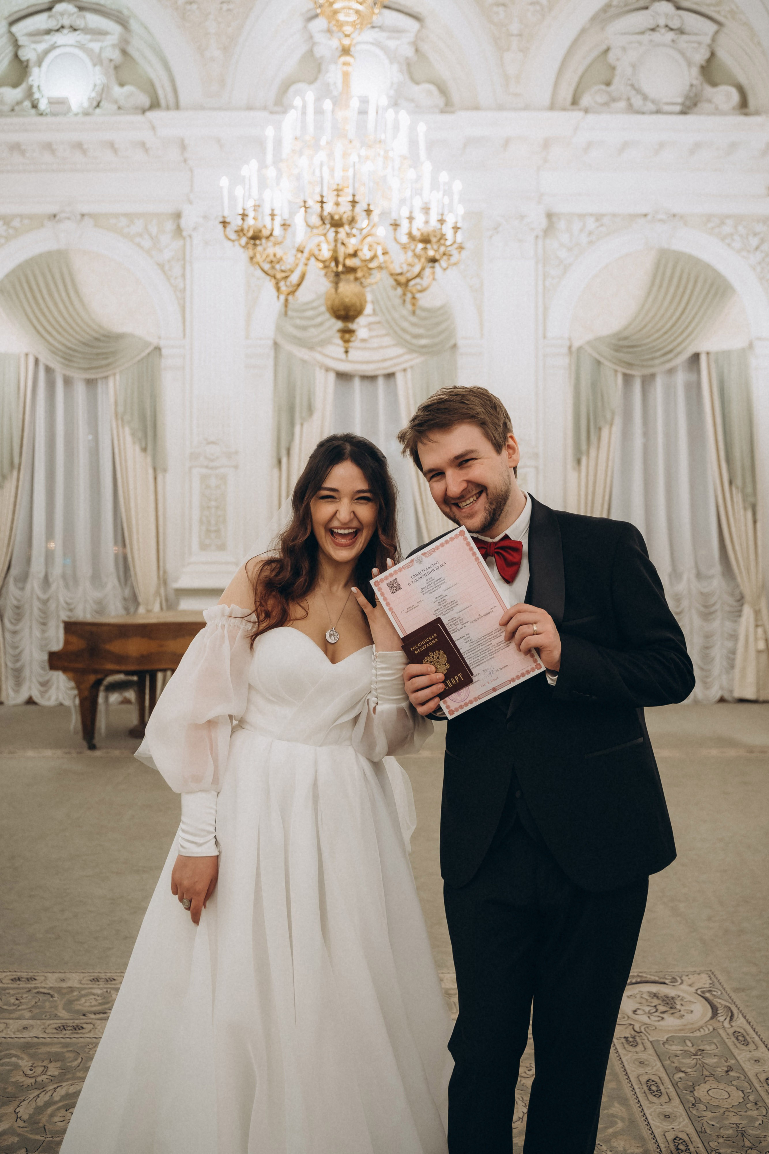 Любовь в 1-м Дворце Бракосочетания. Фотограф в Санкт-Петербурге — Лучина Екатерина
