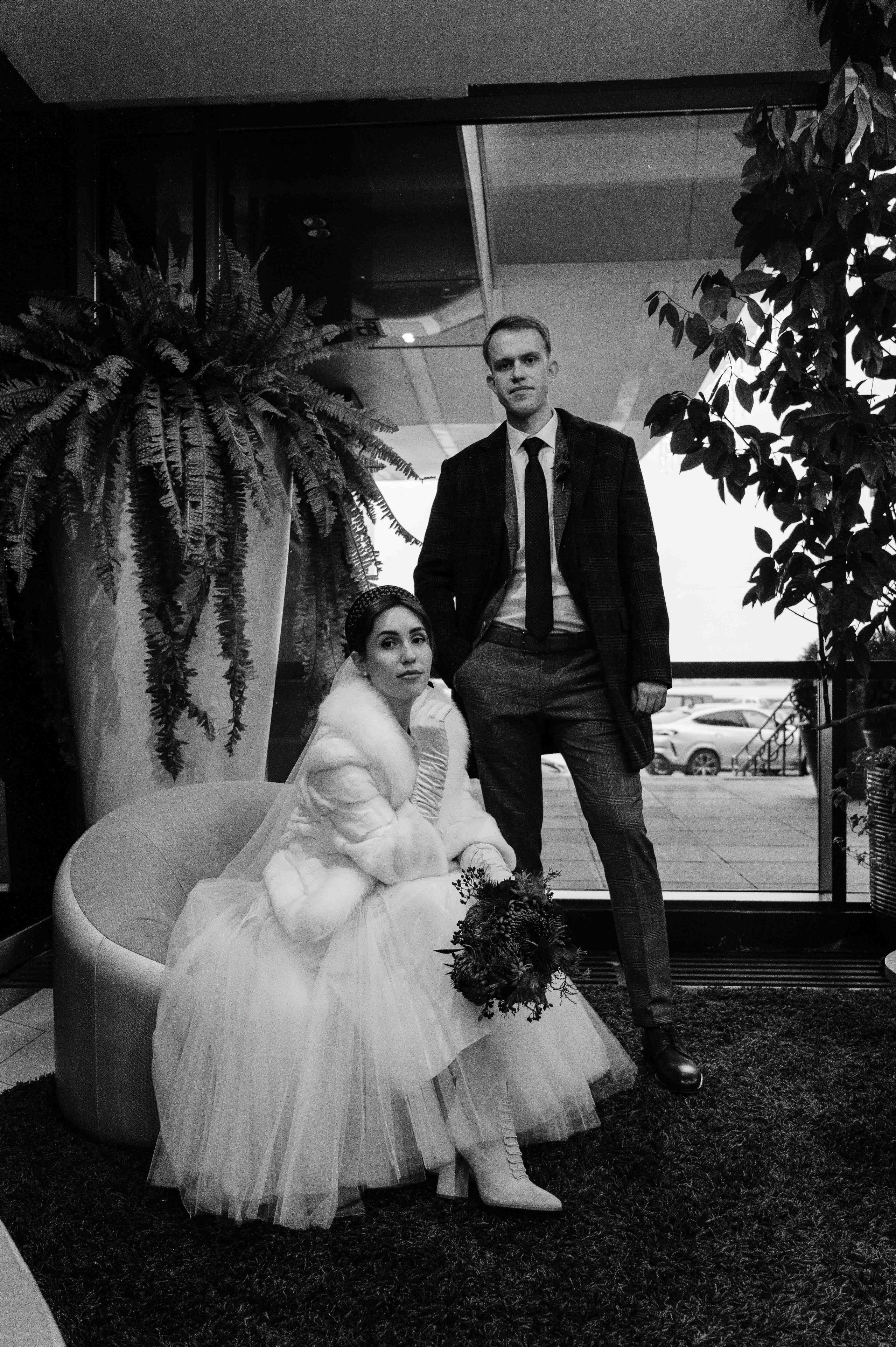 Утро невесты в гостинице. Свадебный и семейный фотограф в Котласе Никита Попов