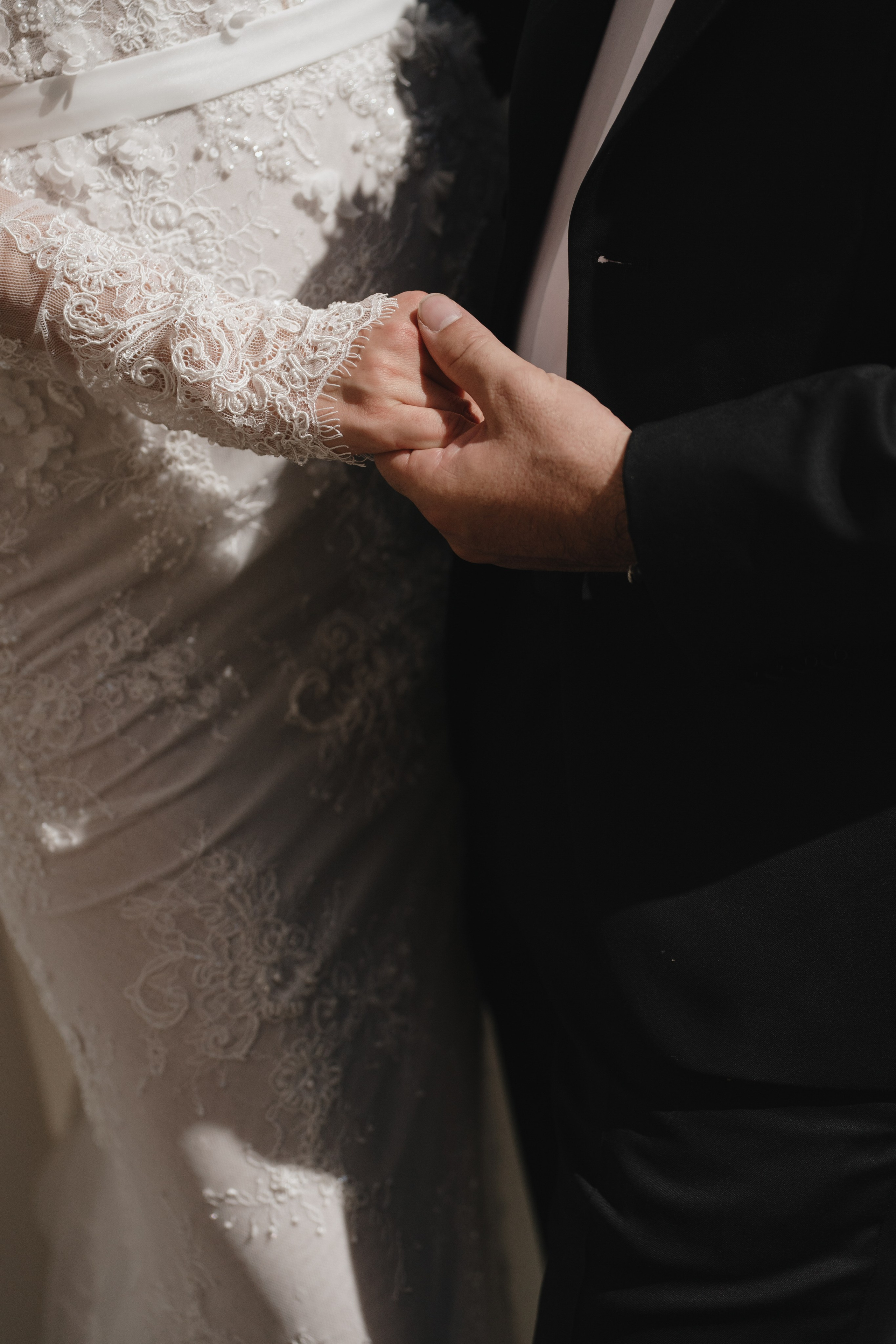 Casa Sur. Wedding & Documentary Photographer based in Nuremberg — available across Europe & Turkey | Vitalii Nasonov