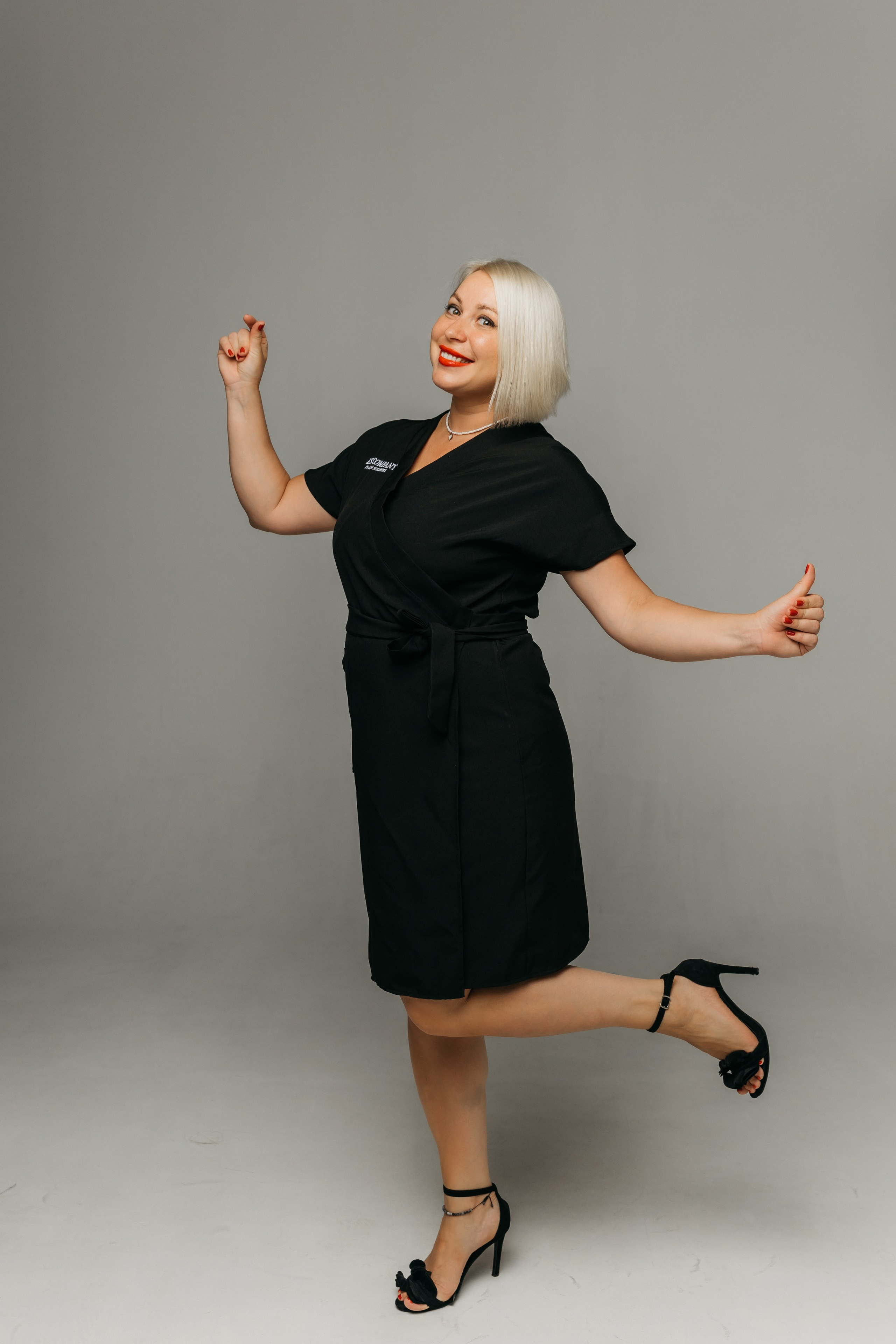 Светлана — мастер перманентного макияжа и ламинирования ресниц. Фотограф в Сочи. Свадебная видеосъемка Сочи