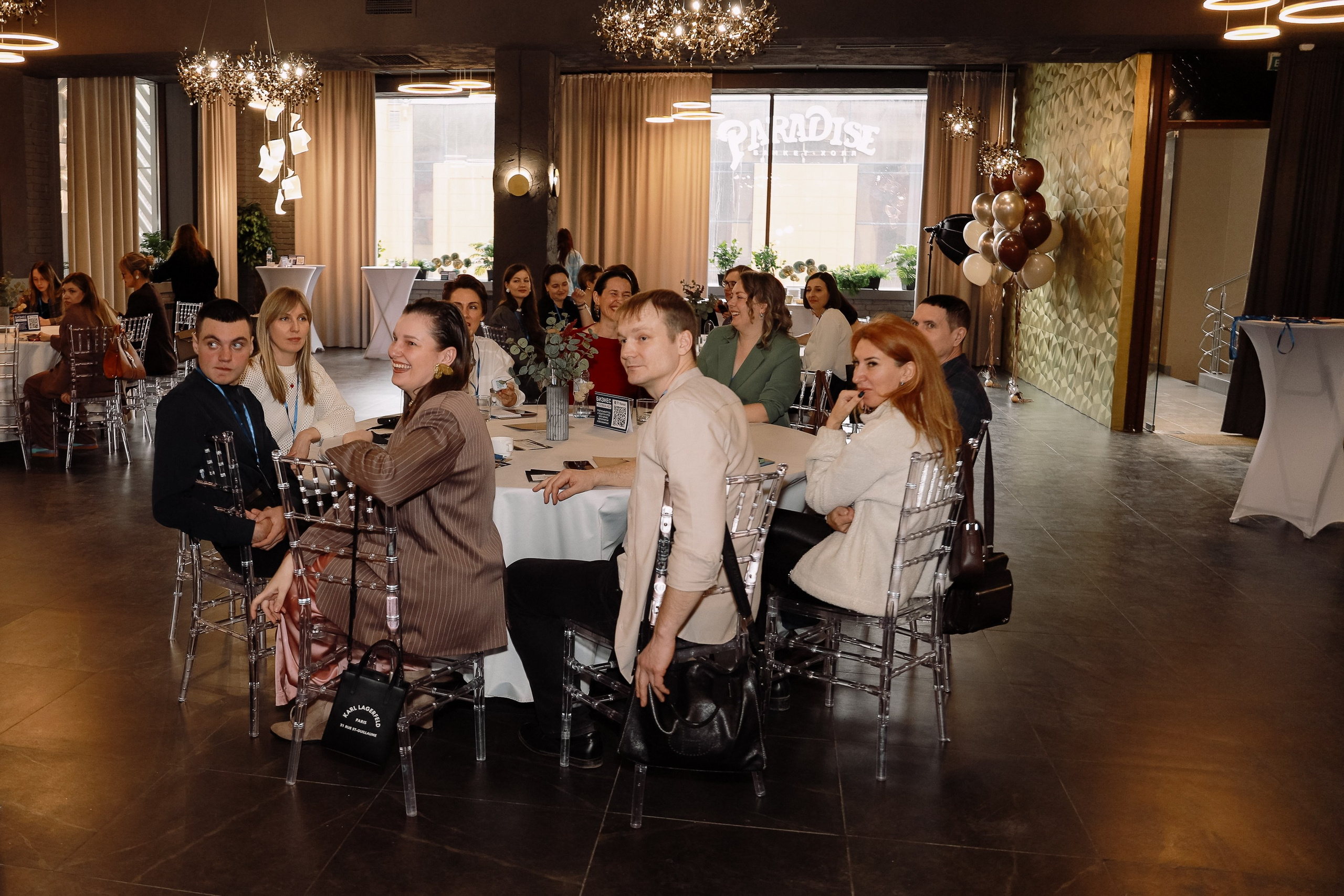 Нетворкинг. Фотограф Юлия Мальцева