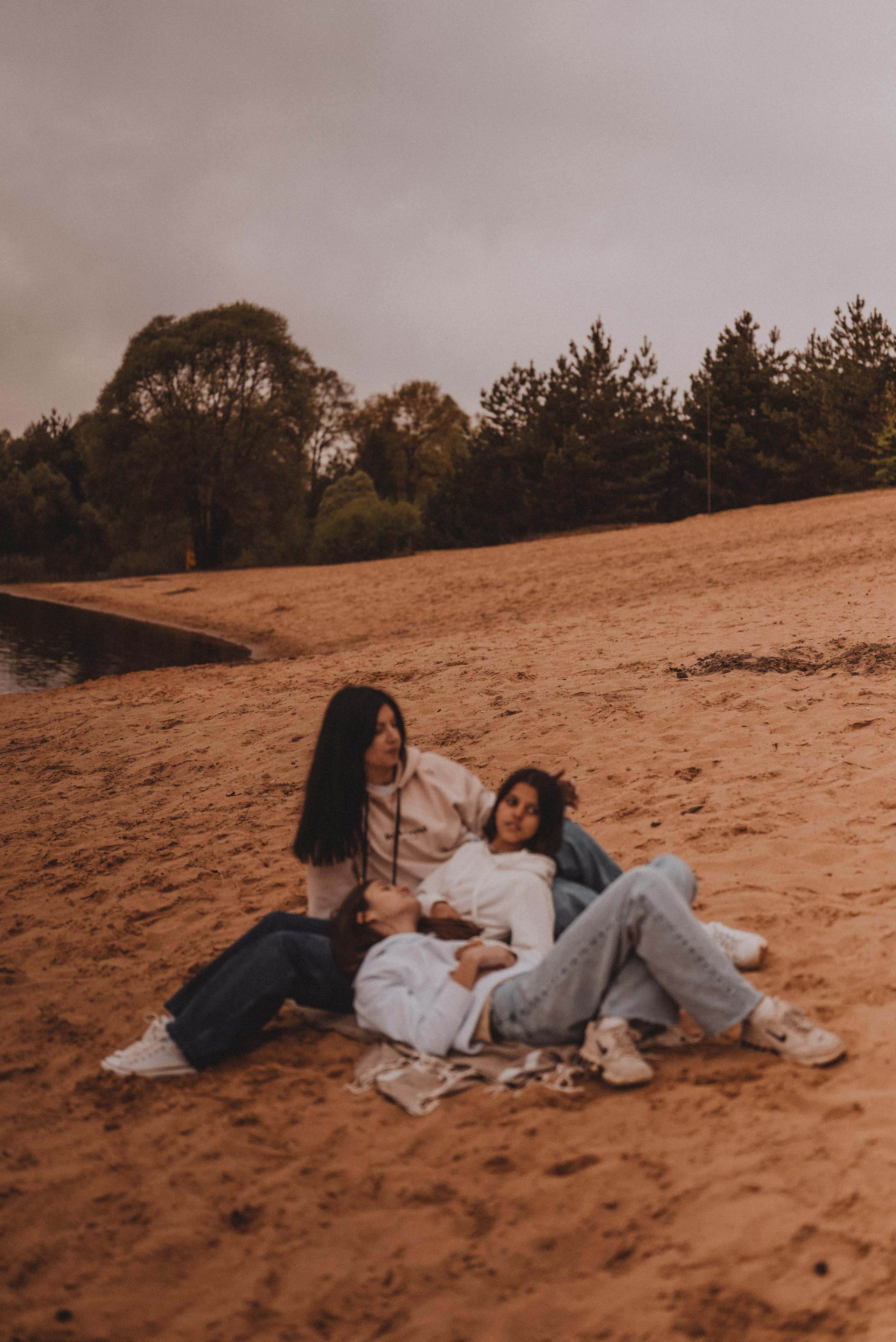 Оксана, Амина и Лиля. Фотограф Кристина Пархоменко