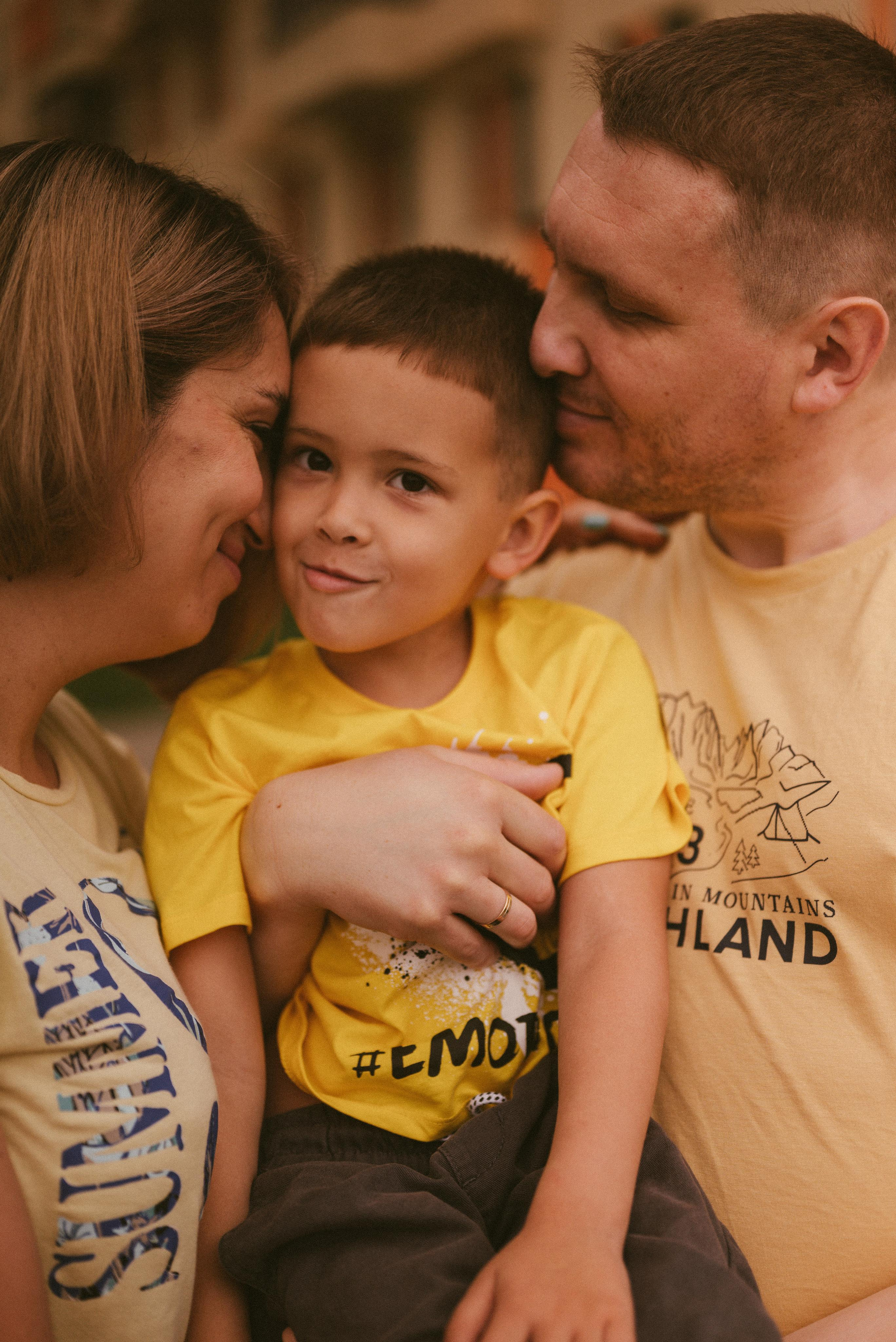 Сергей и Мария с Никитой и Миланой. Фотограф Кристина Пархоменко