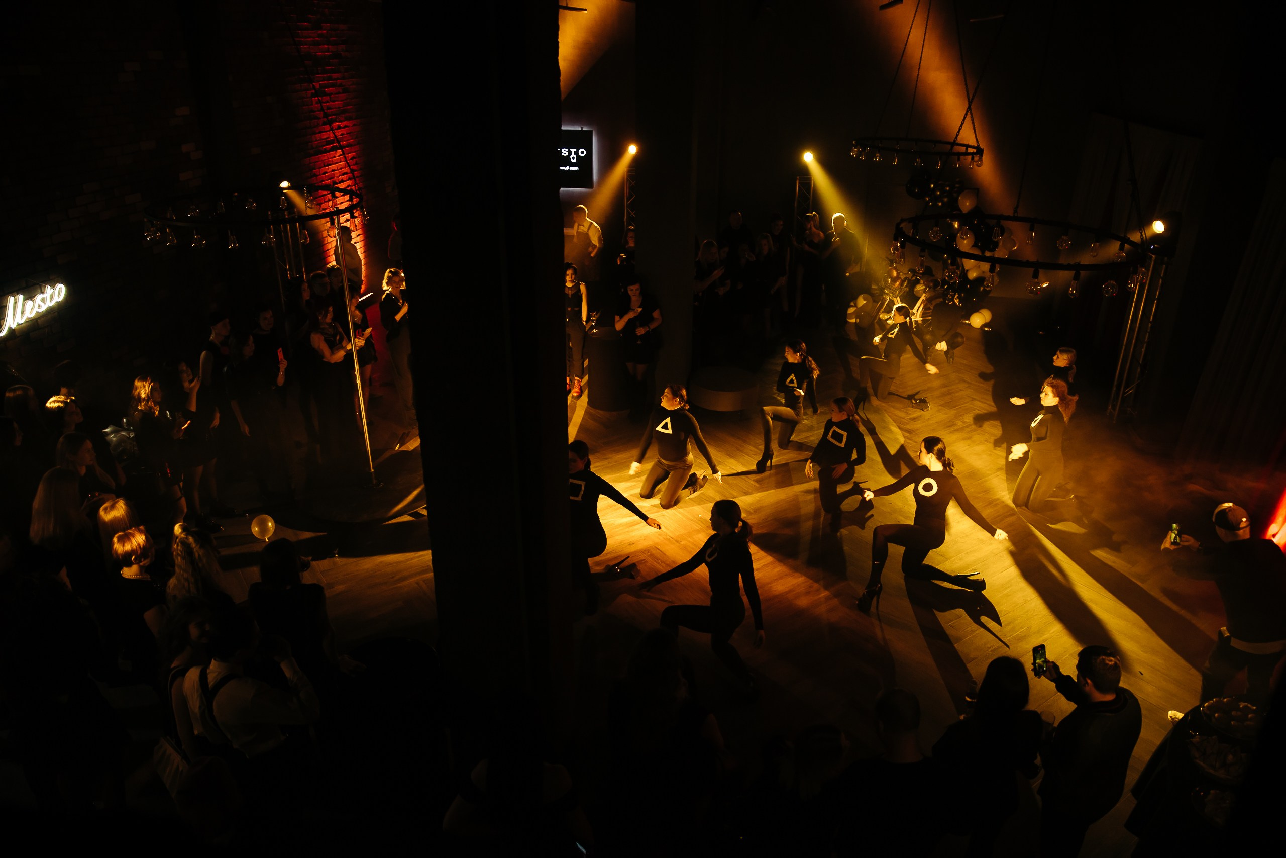 MESTO. Фотограф Дима Третий