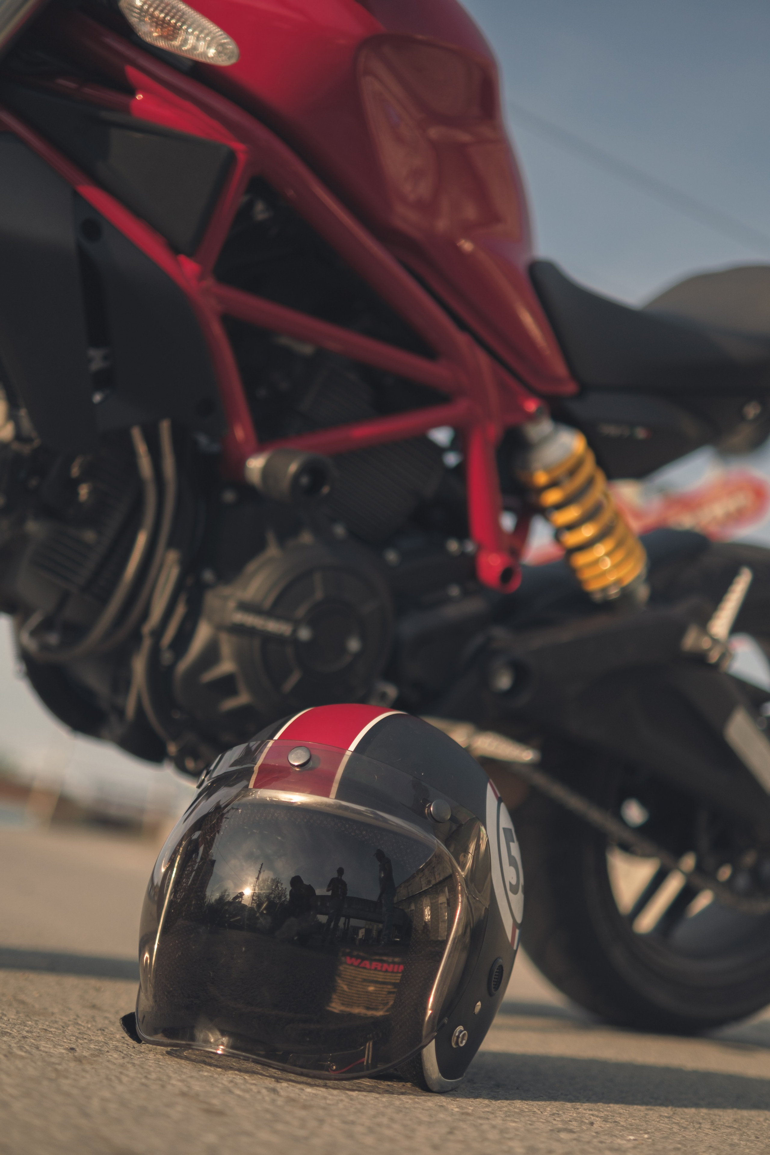 Shadow. PHOTOGRAPHER romanoff-egor