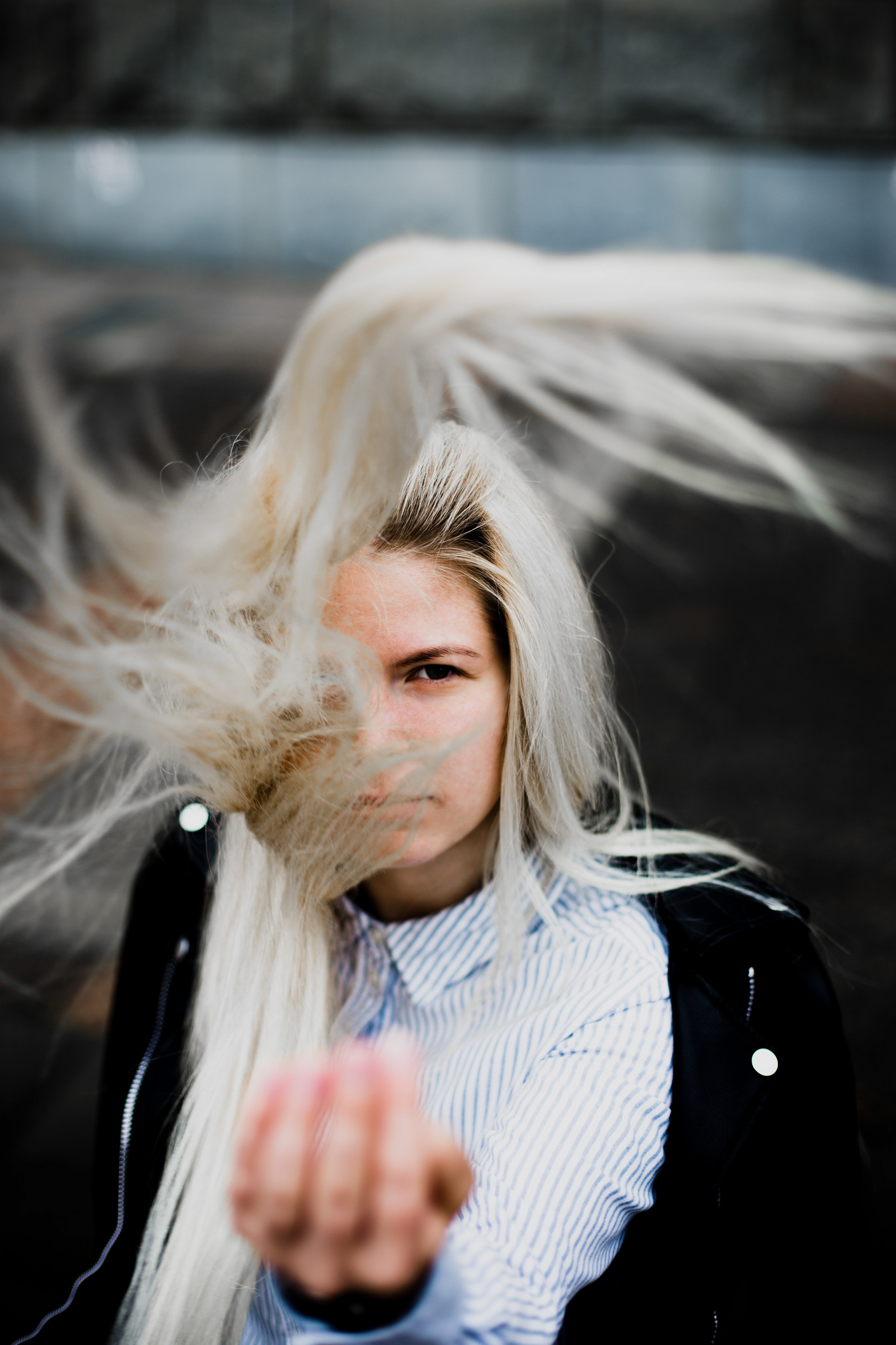 Портреты на улице. Фотограф всего